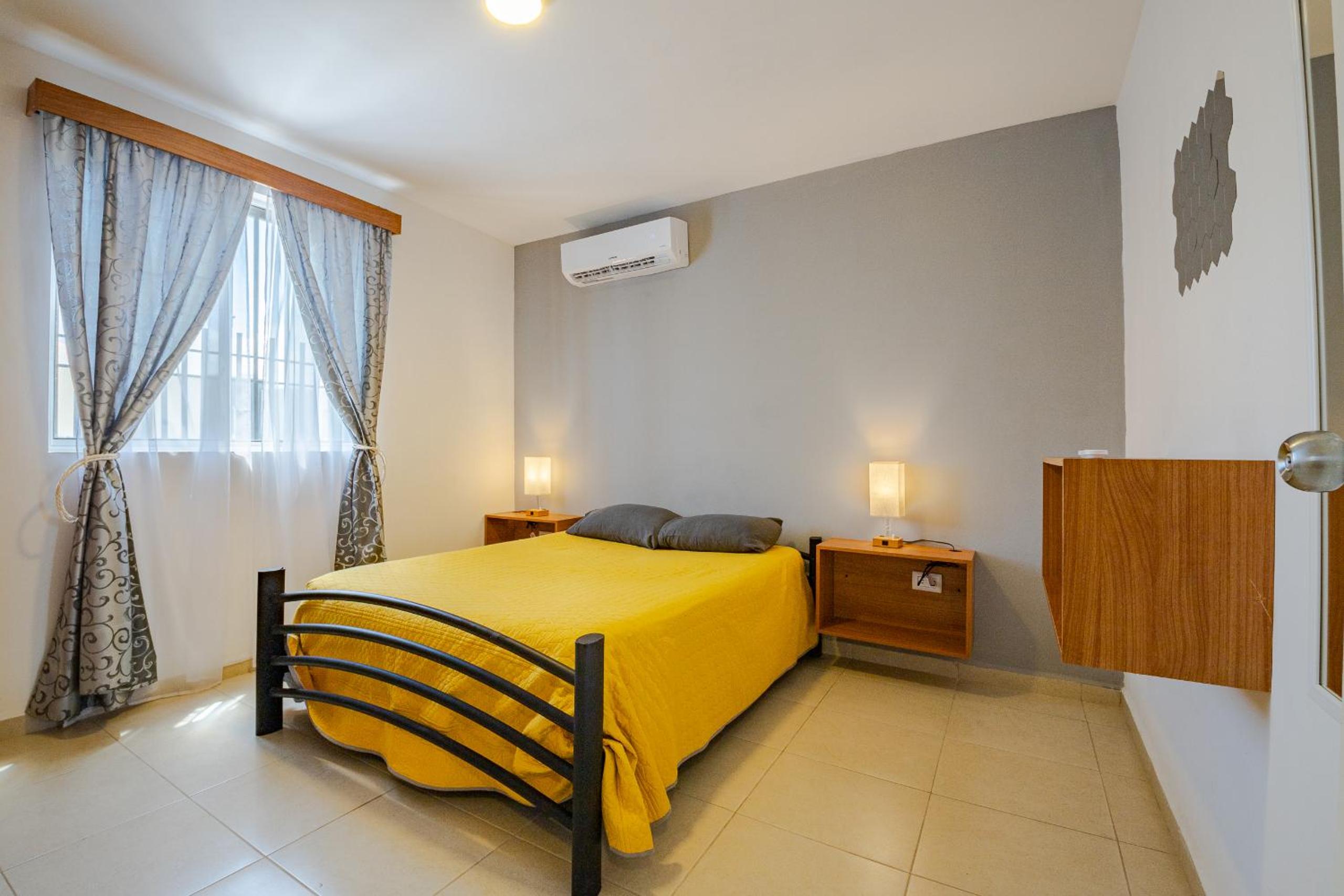 Three-Bedroom House - Photo 6