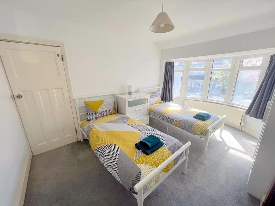 One-Bedroom House photo 1