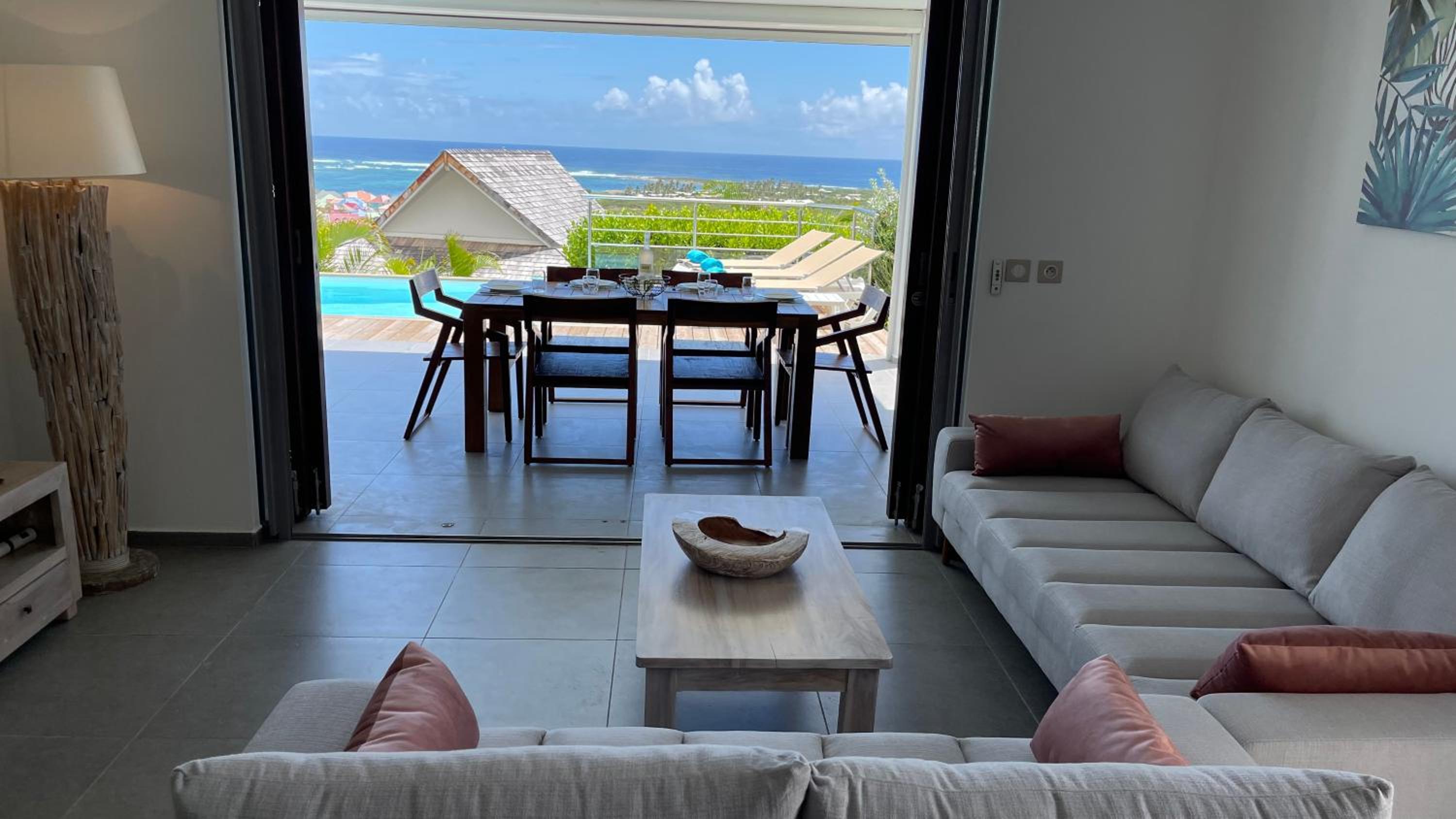 Three-Bedroom Villa photo 1