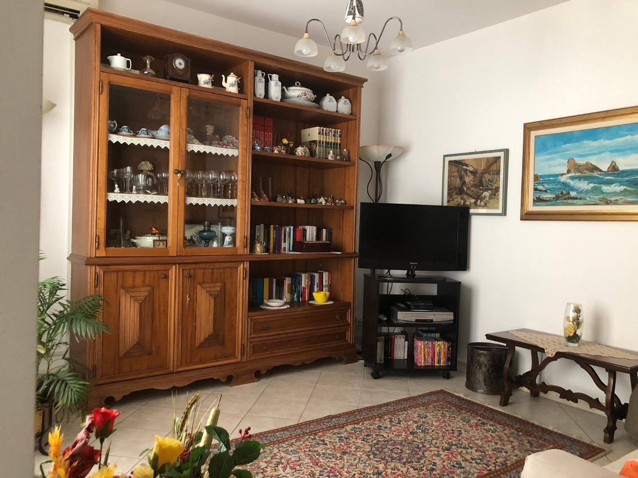 Two-Bedroom Apartment with Balcony and Terrace photo 3