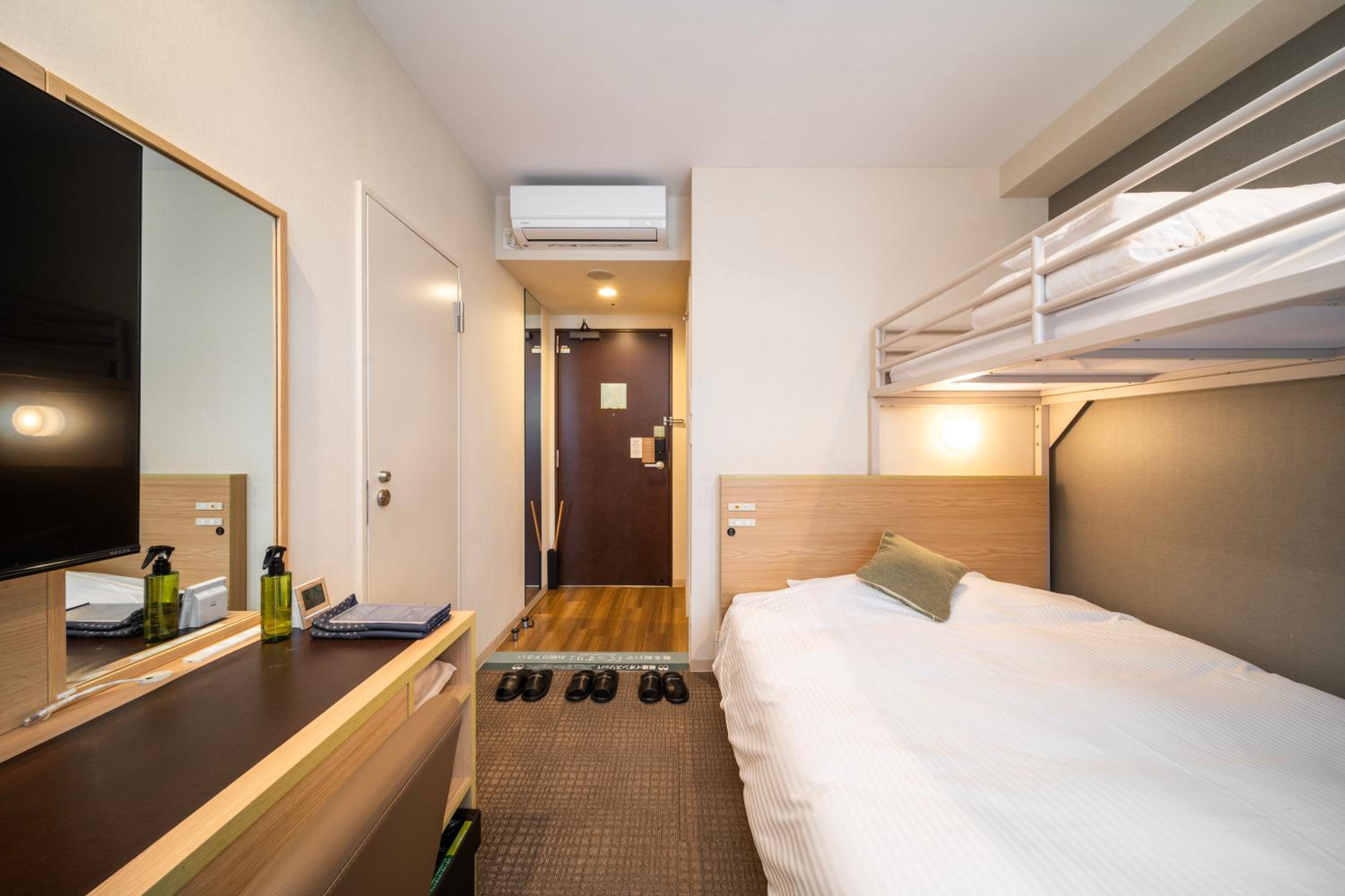 Double Room with Loft - Non-Smoking