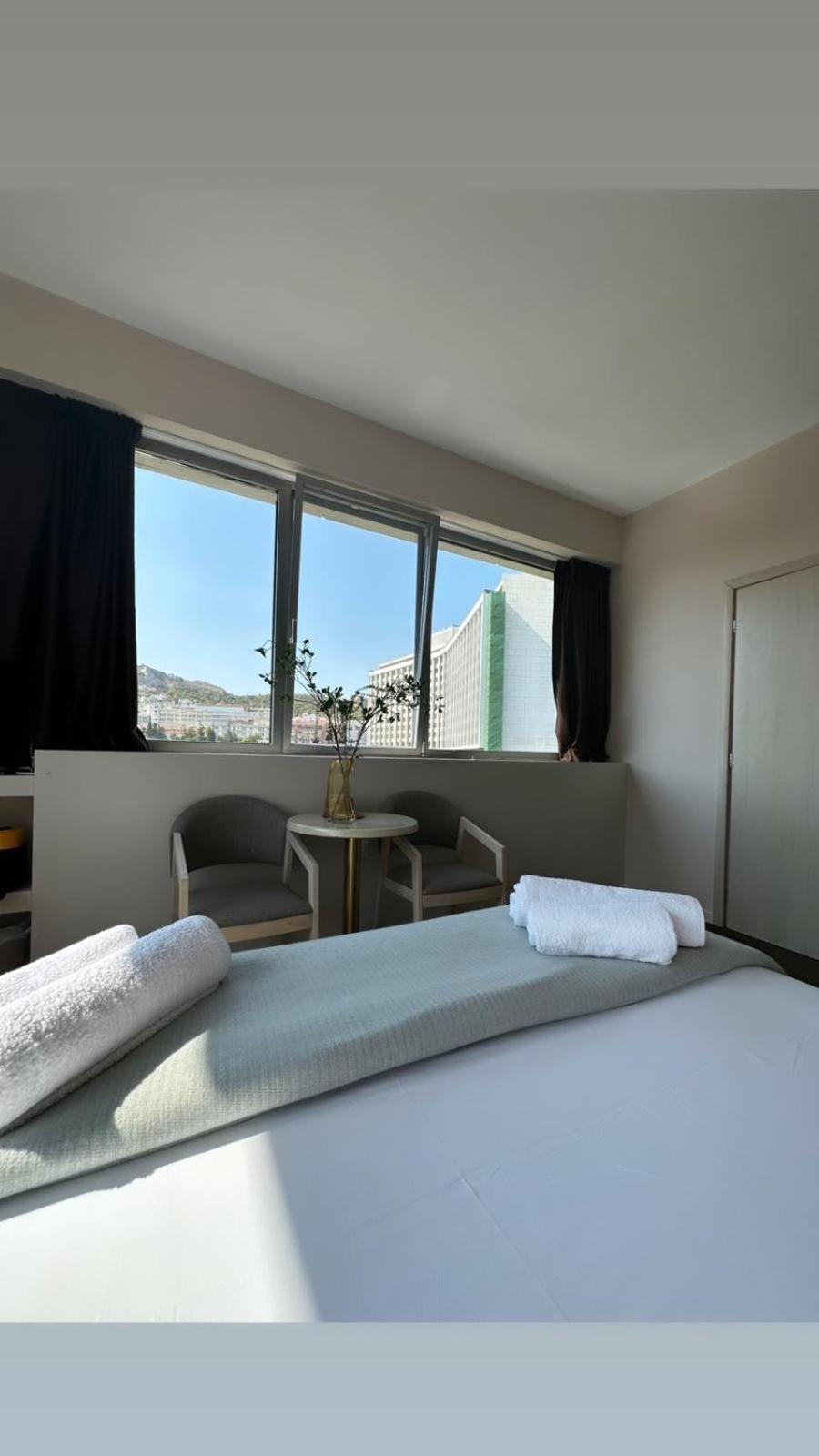 Junior Suite with Mountain View photo 3
