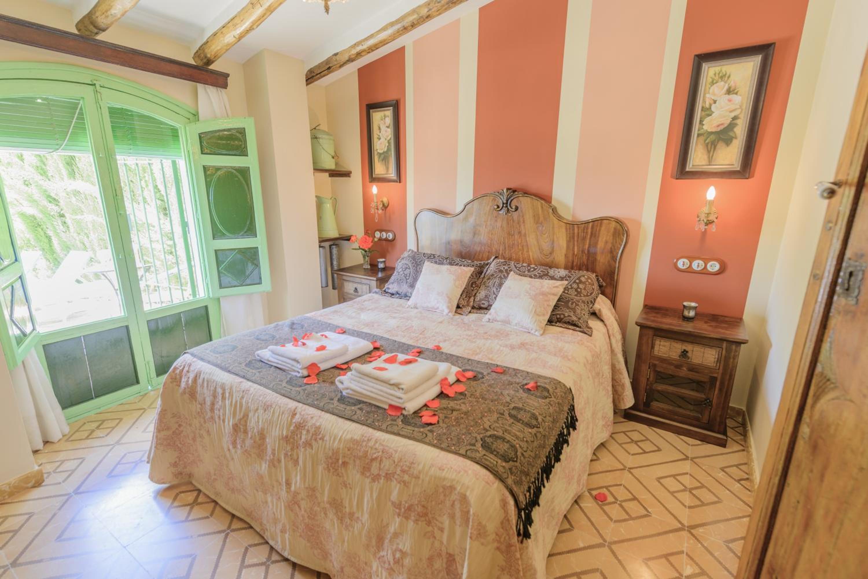 Holiday Home (3 adults)