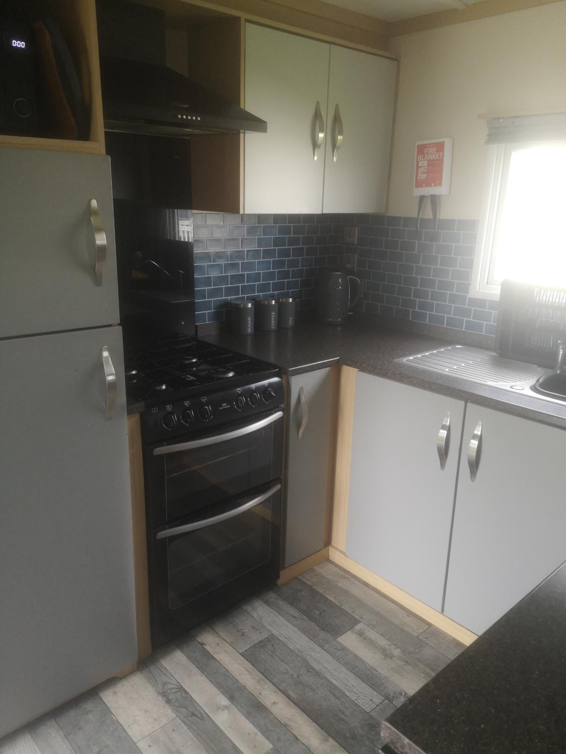 Three-Bedroom House photo 2