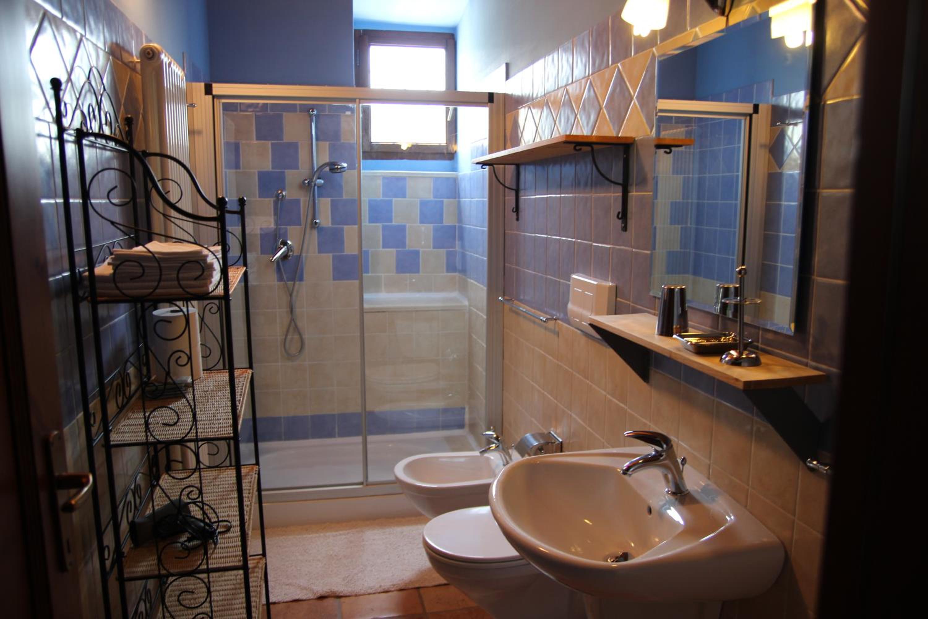 Quadruple Room - Photo 6