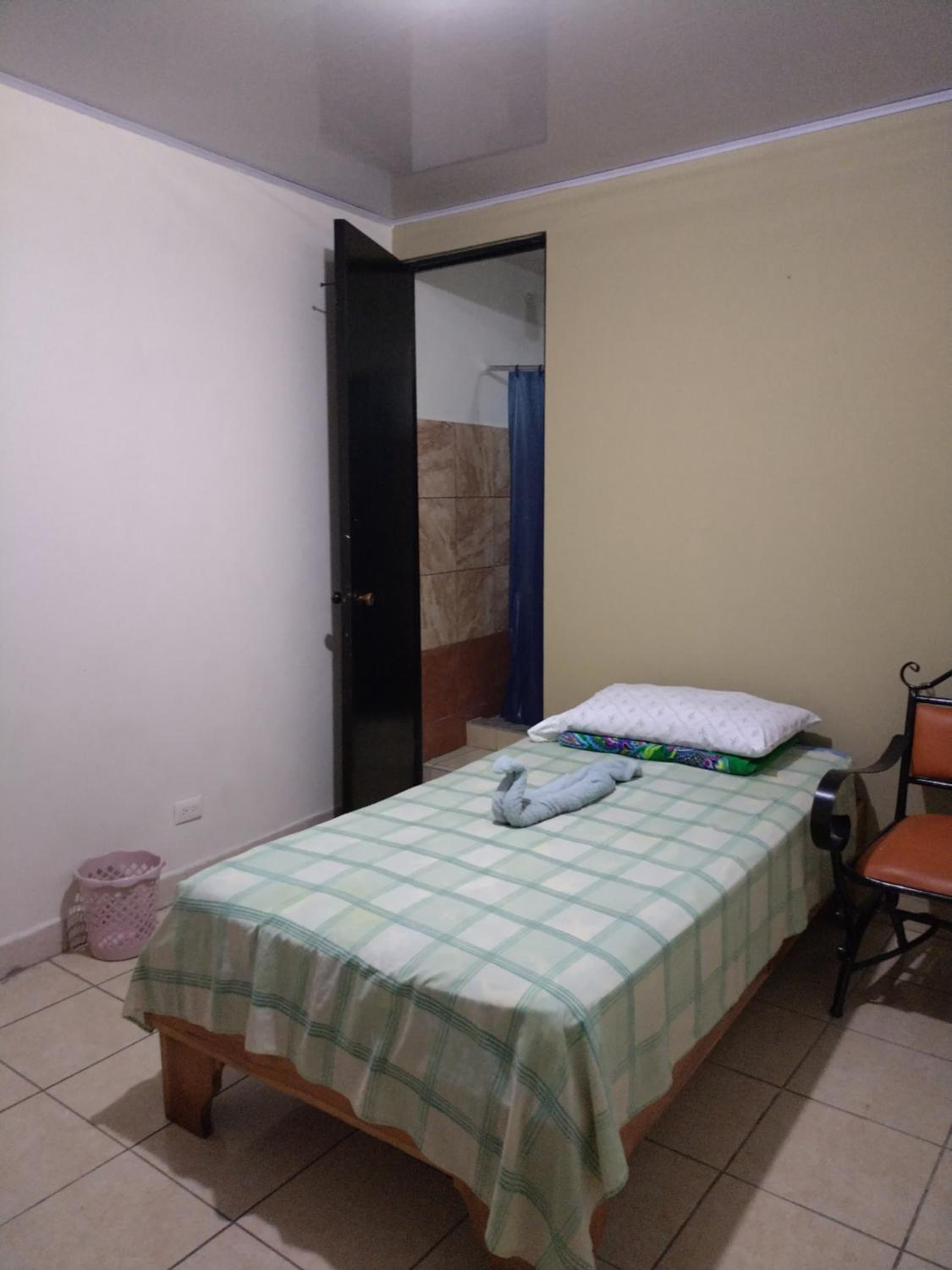 Single Room photo 3