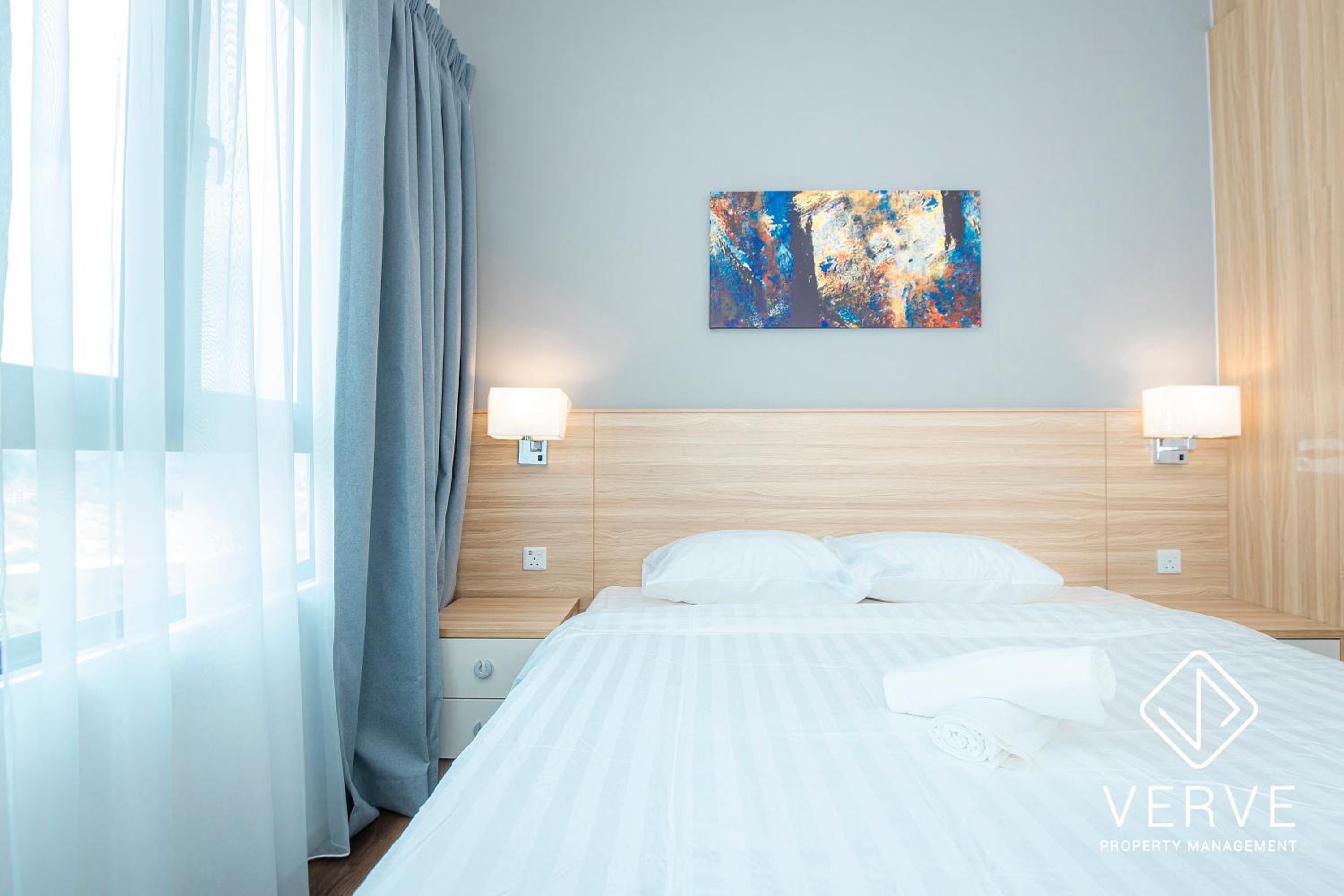 Two-Bedroom Apartment - Photo 2
