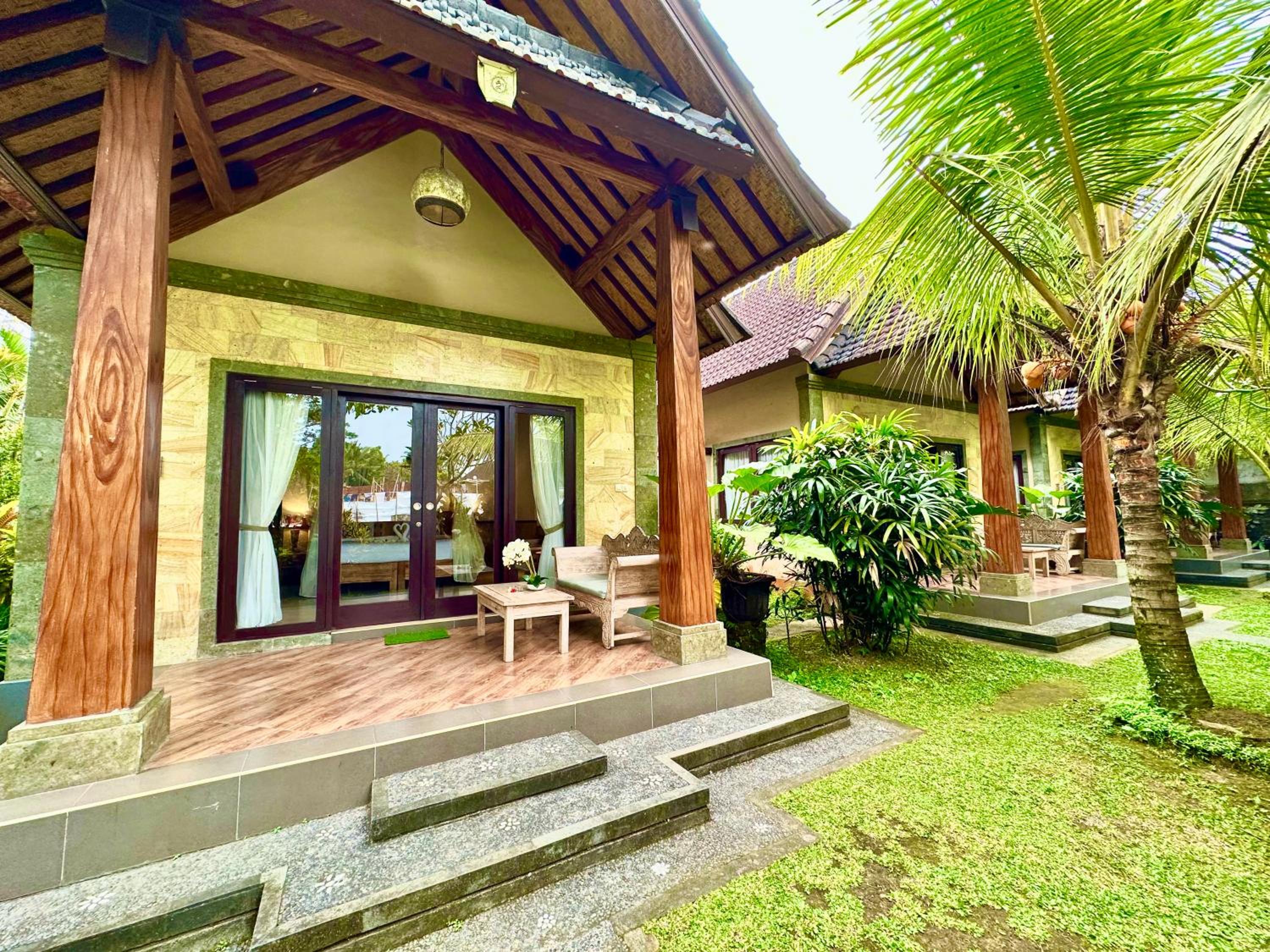 Spacious Suite Room with Rice Field Views & Bathtub photo 2