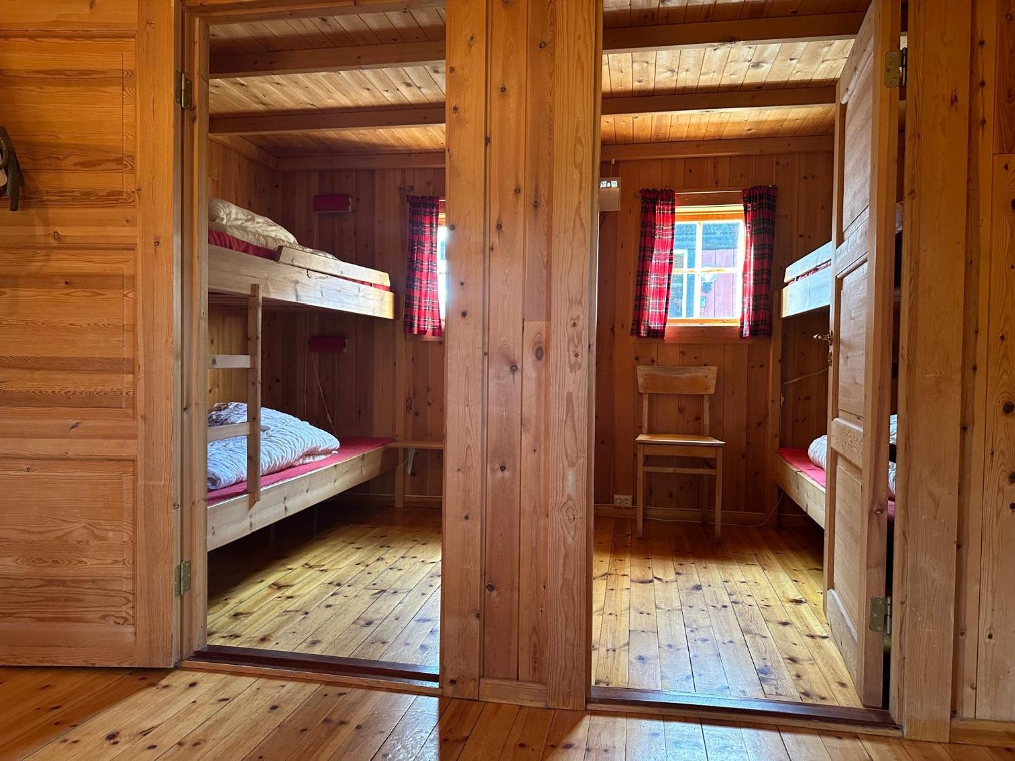 Two-Bedroom Cottage photo 1