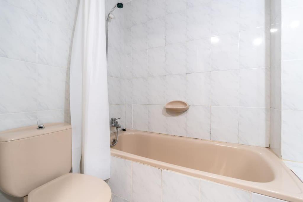 Two-Bedroom Apartment photo 3