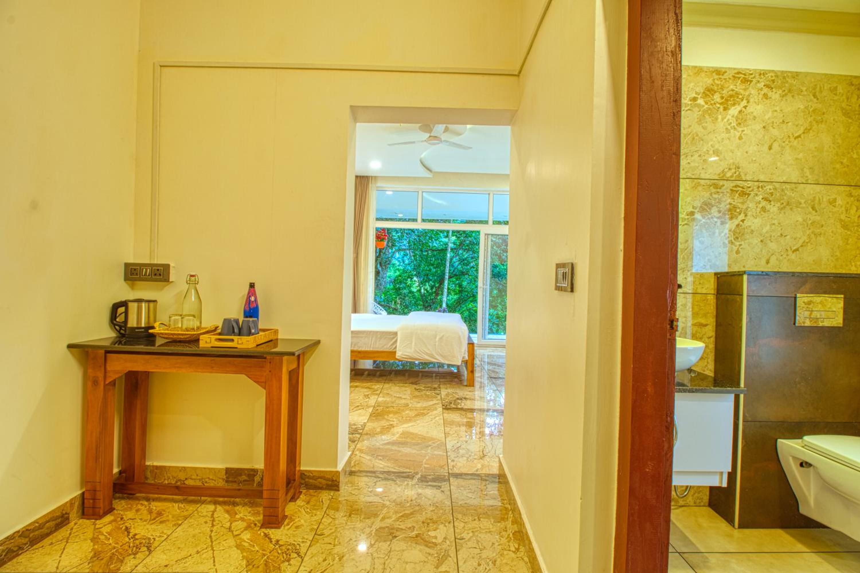 Deluxe Double or Twin Room with River View