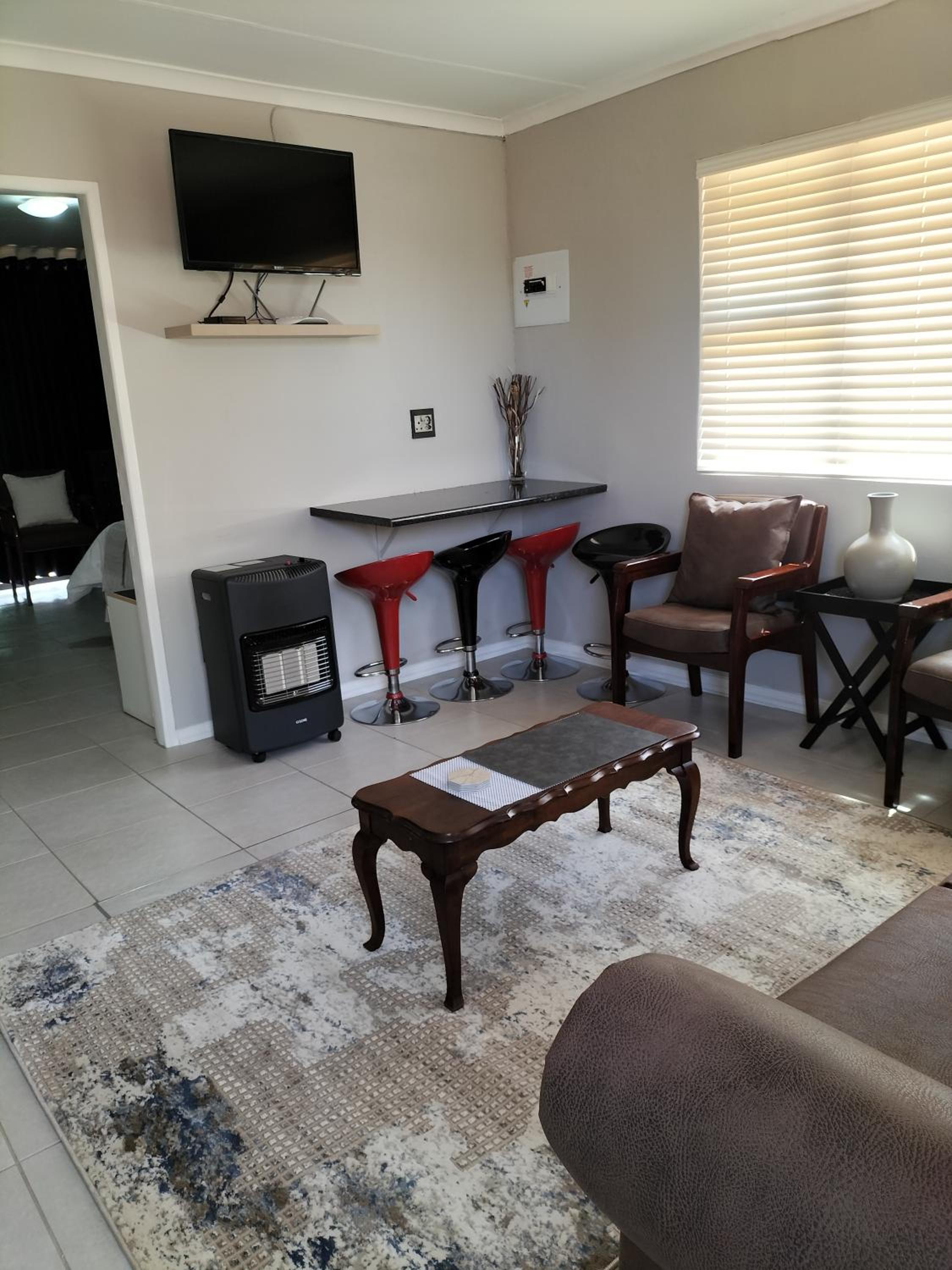 Two-Bedroom Apartment - Photo 10