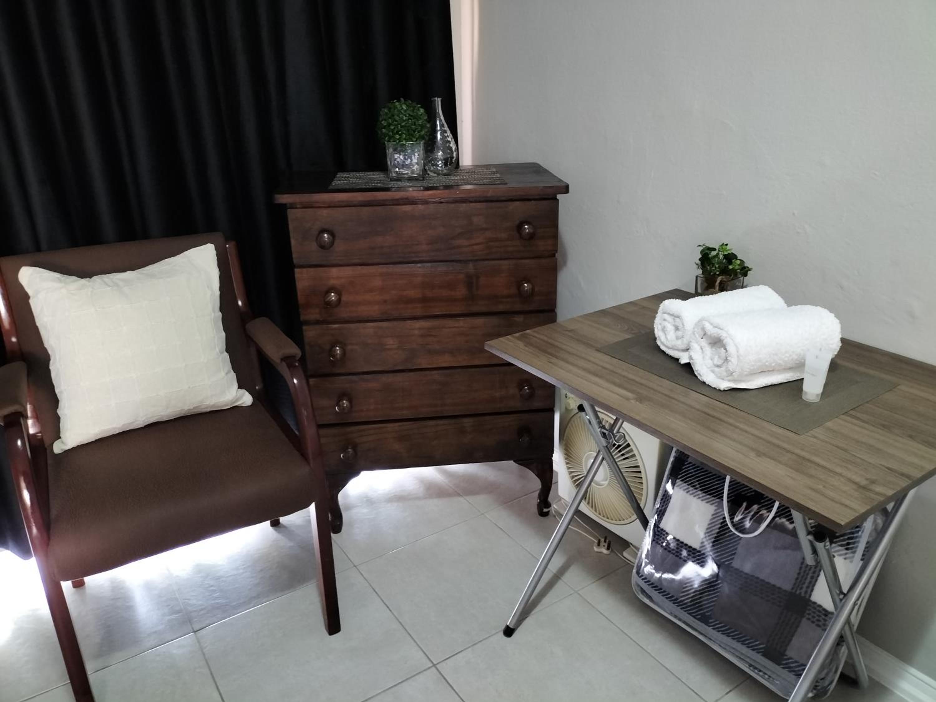 Two-Bedroom Apartment - Photo 17