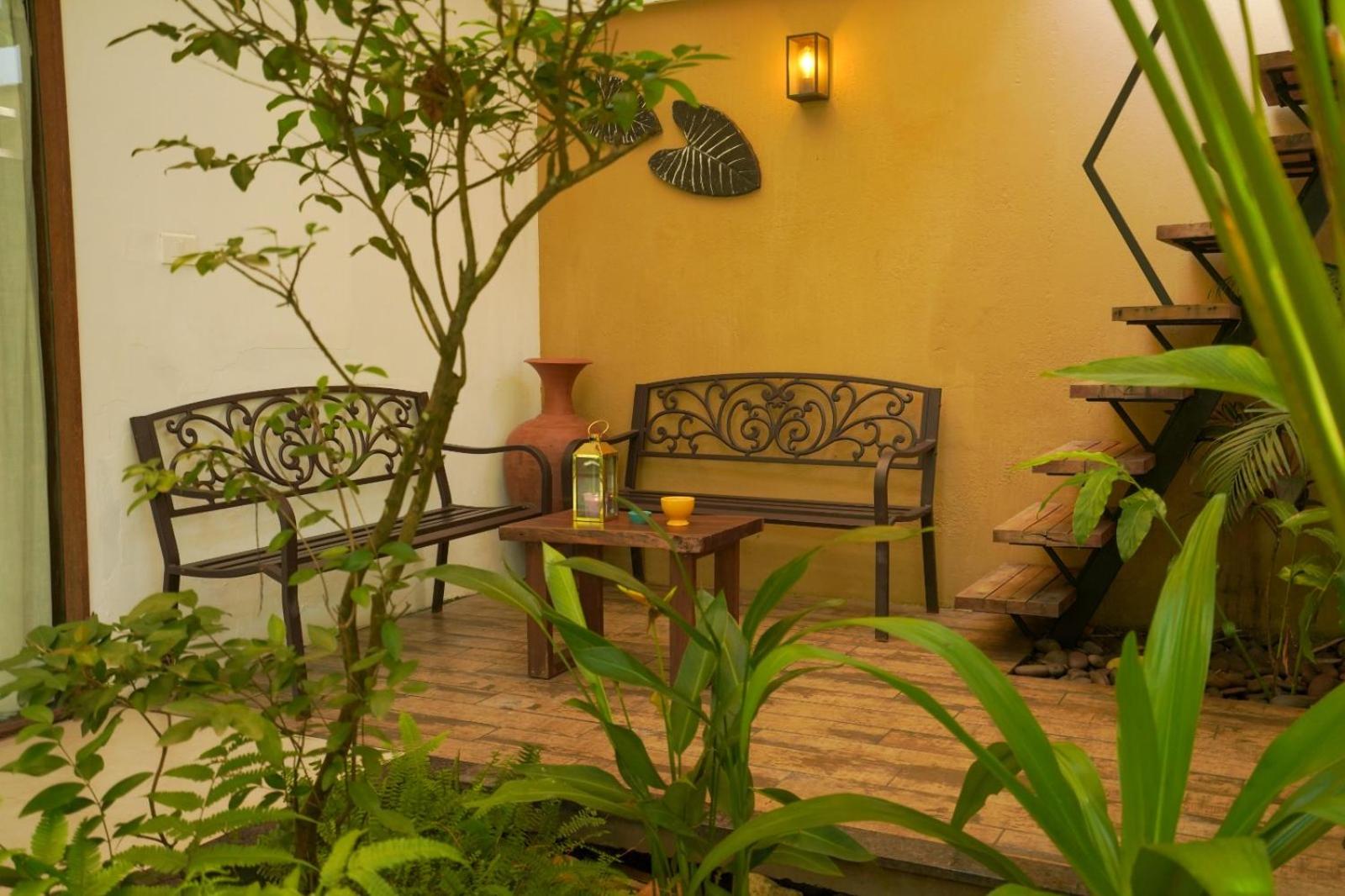 Two-Bedroom Villa - Photo 3