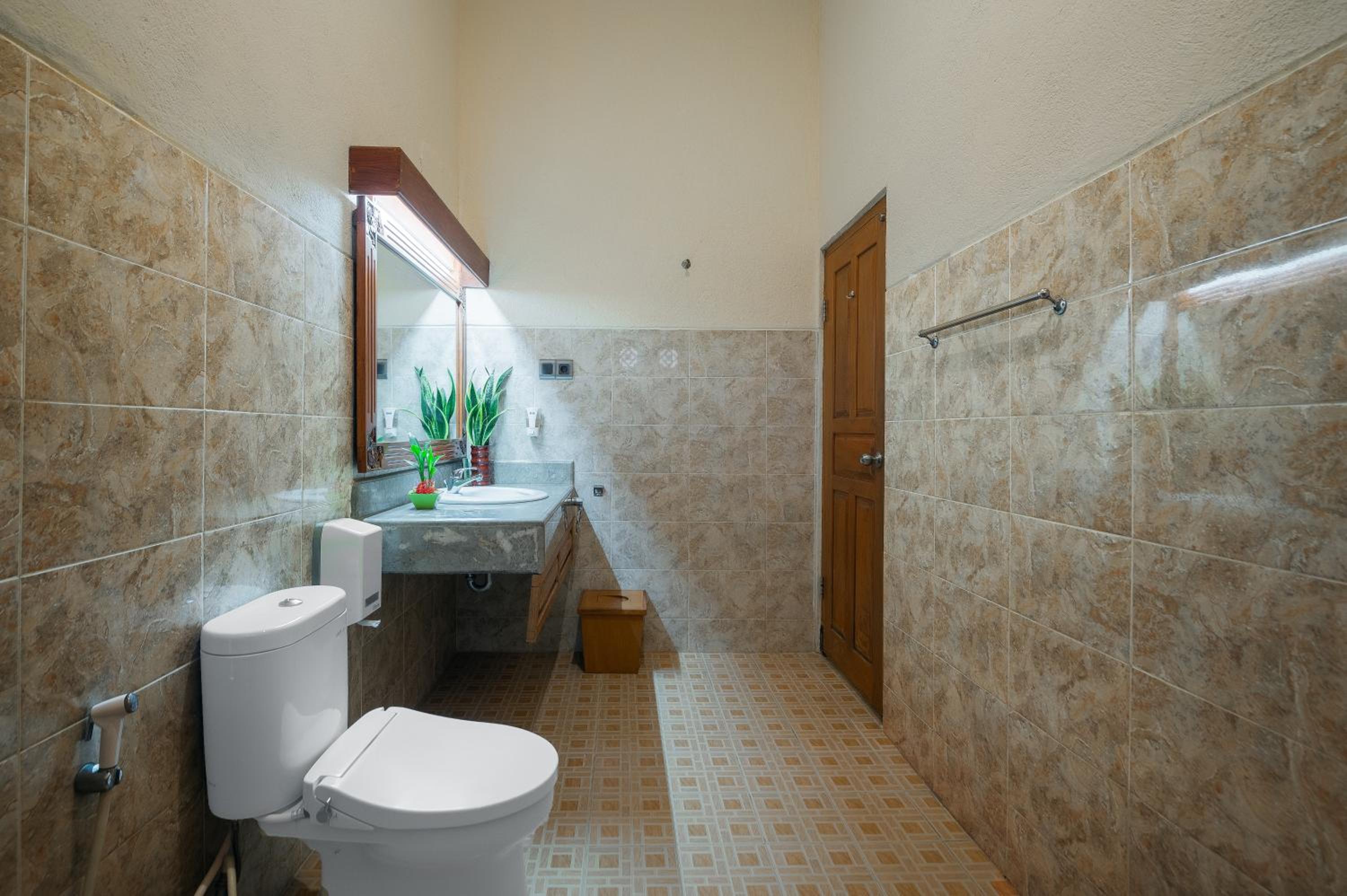 Superior Double or Twin Room - Photo 25