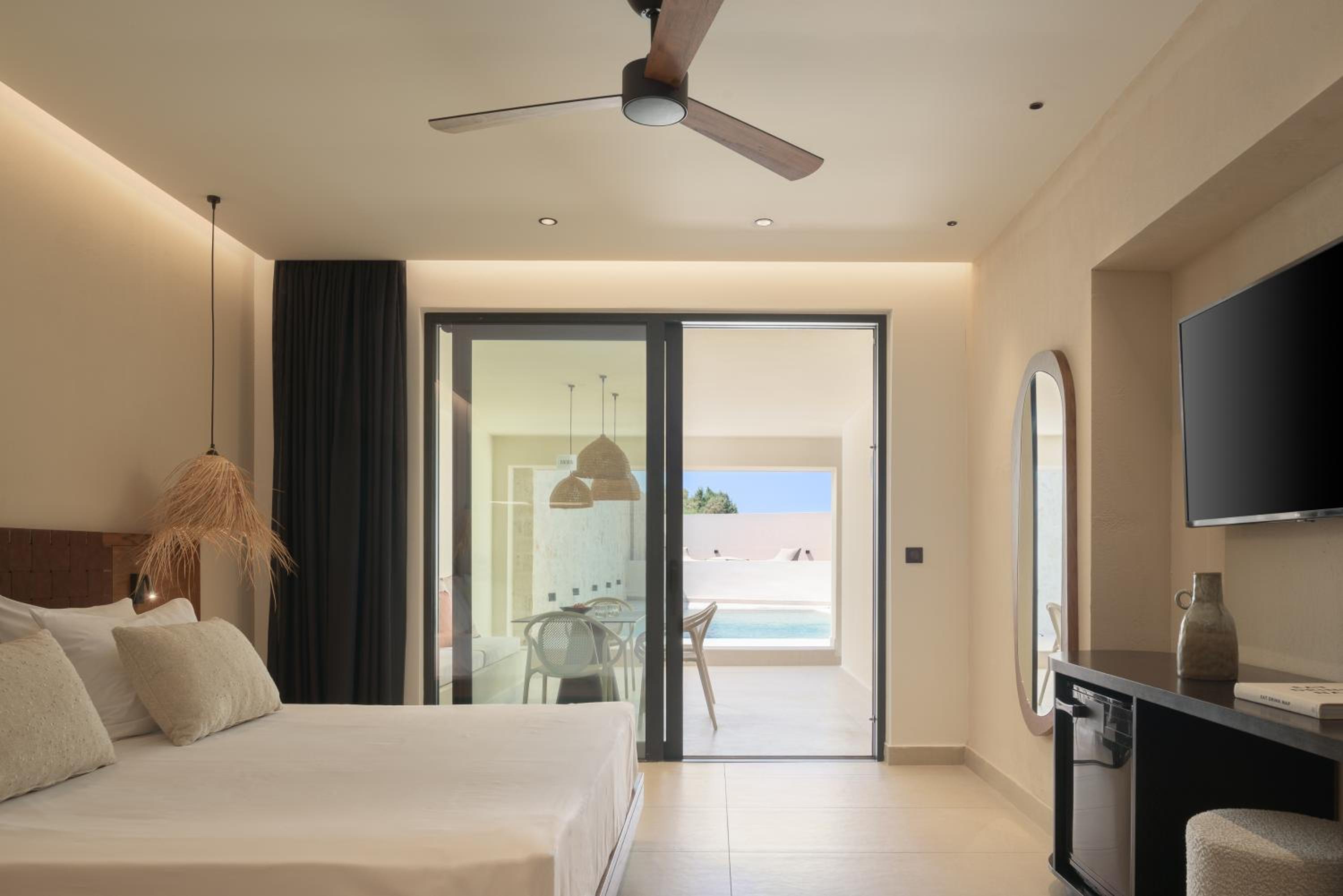 VIP Suite with Private Pool
