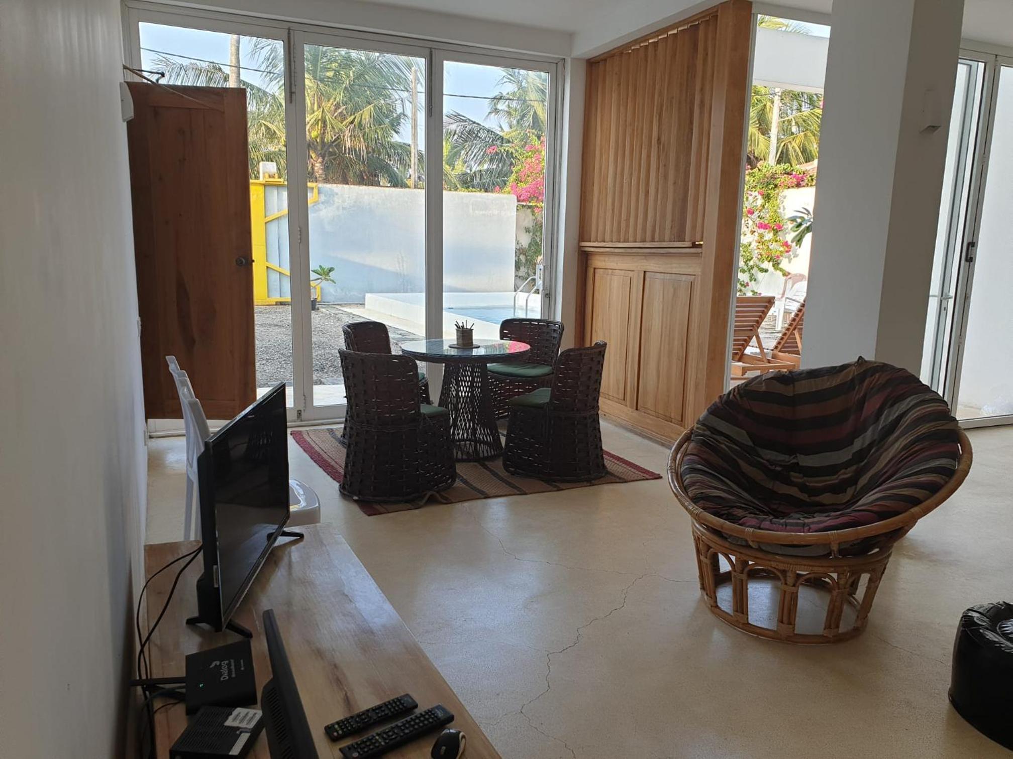 Villa photo 2