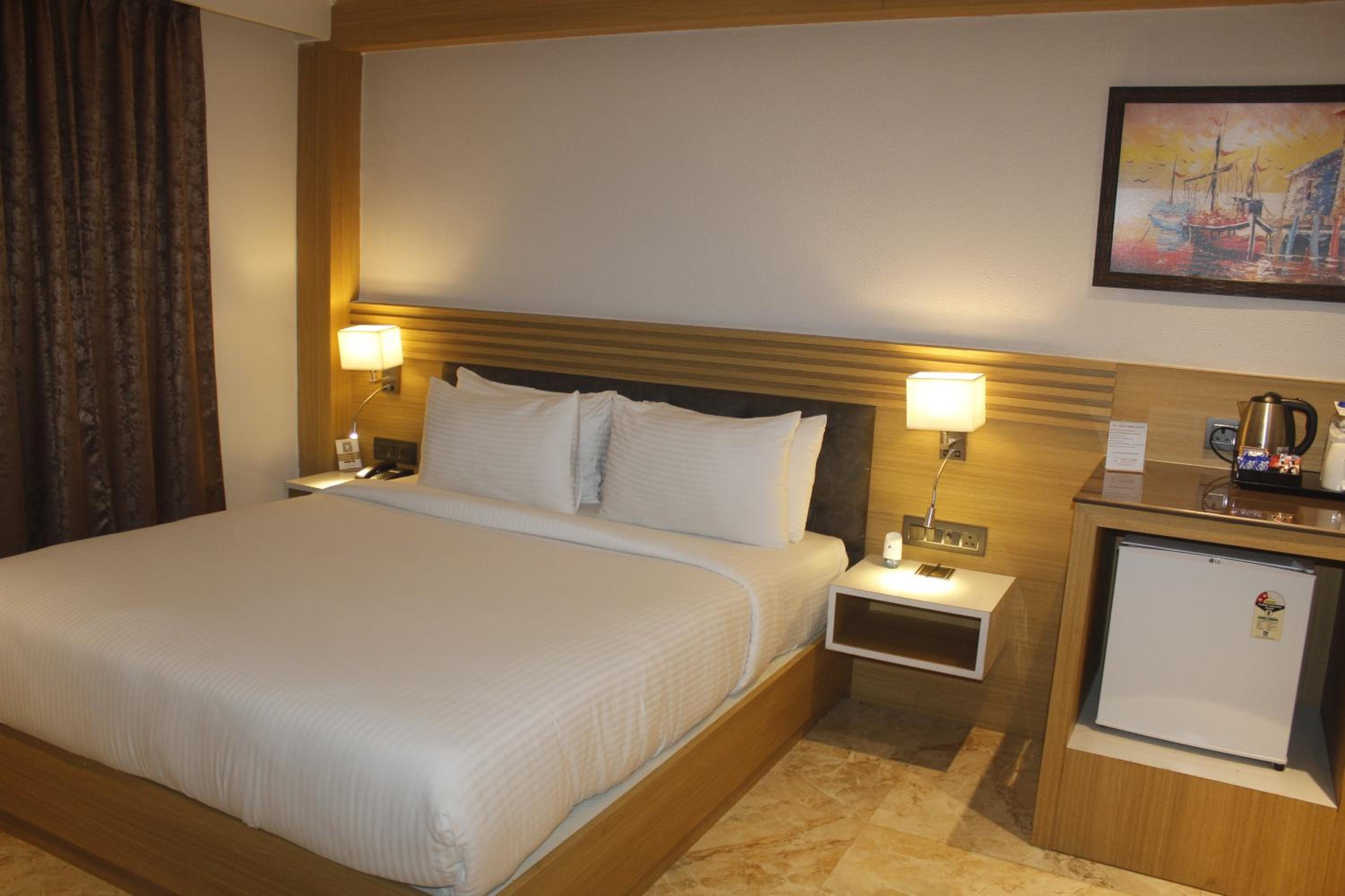 Deluxe Double Room photo 3