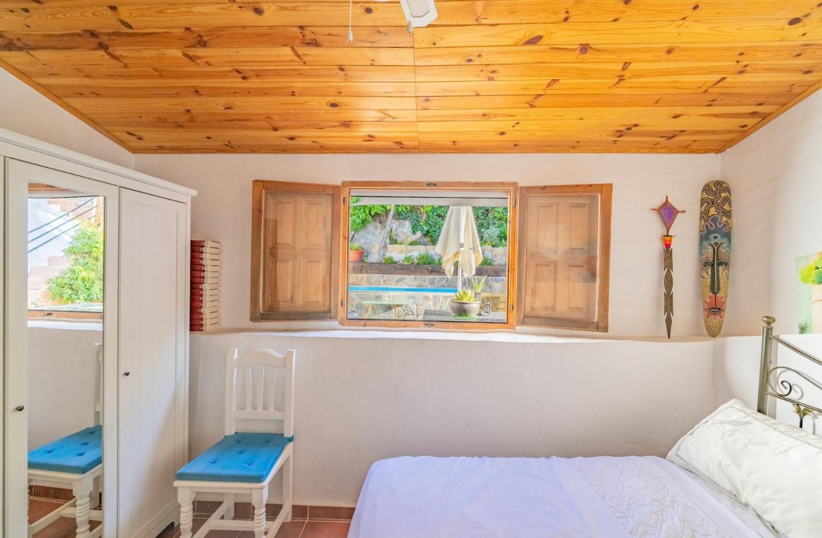 Casa de cuatro habitaciones