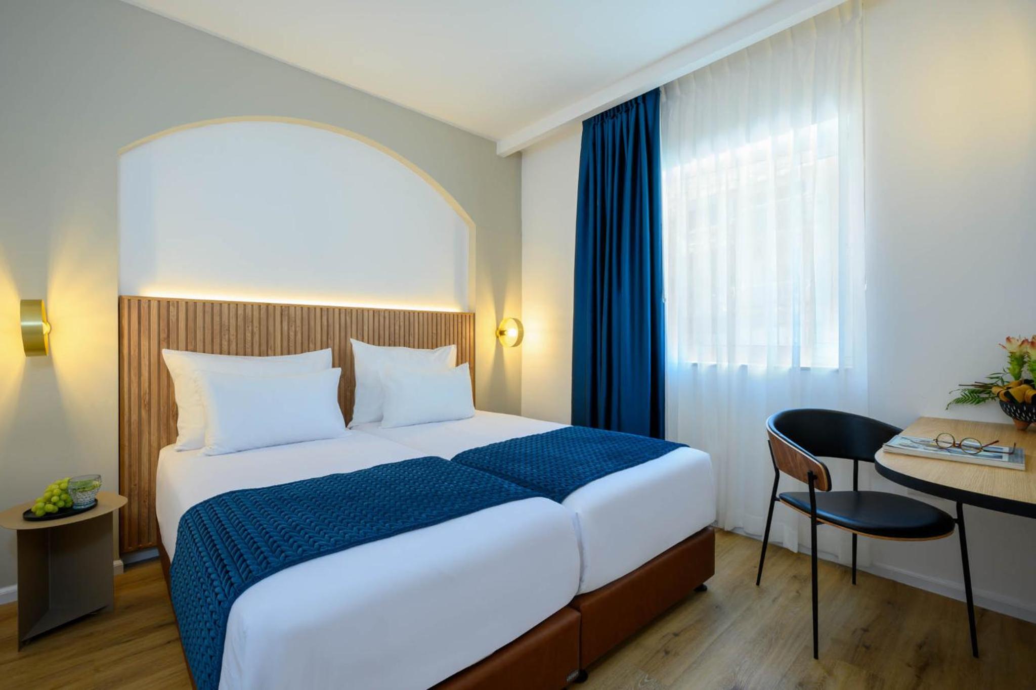 New Comfort Room - Photo 1
