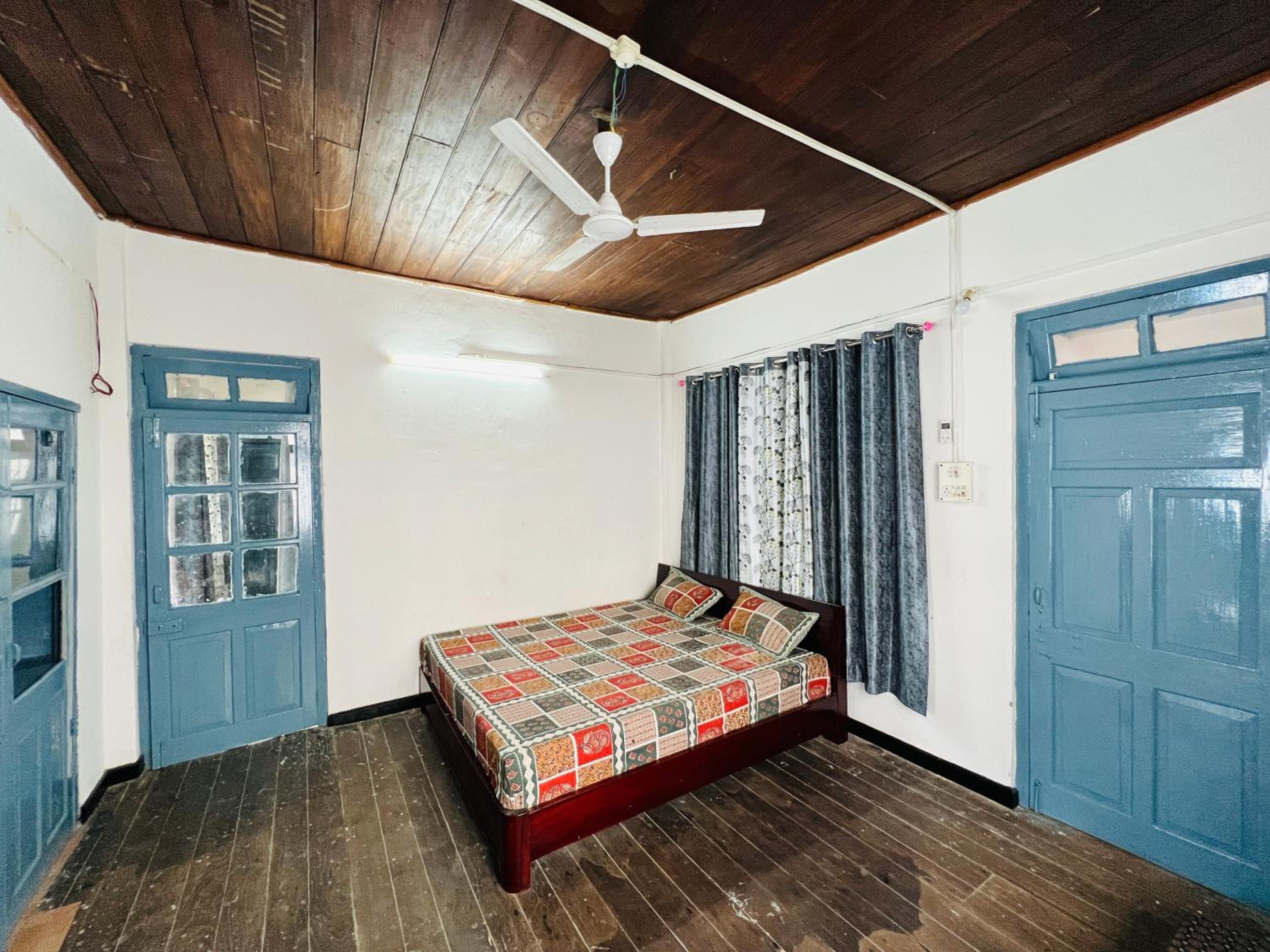 Deluxe Family Suite photo 1