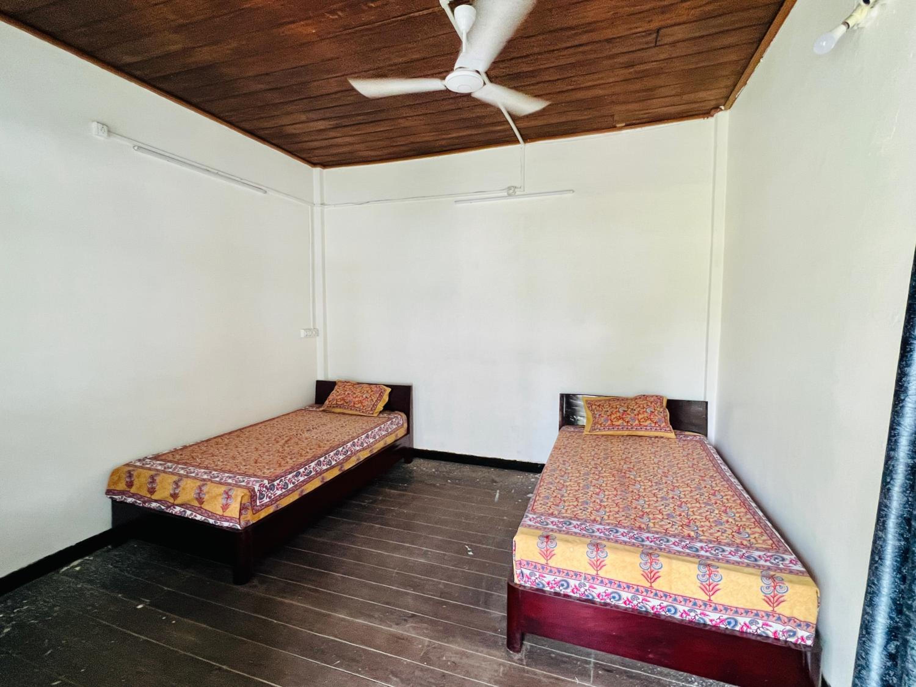 Deluxe Family Suite photo 3
