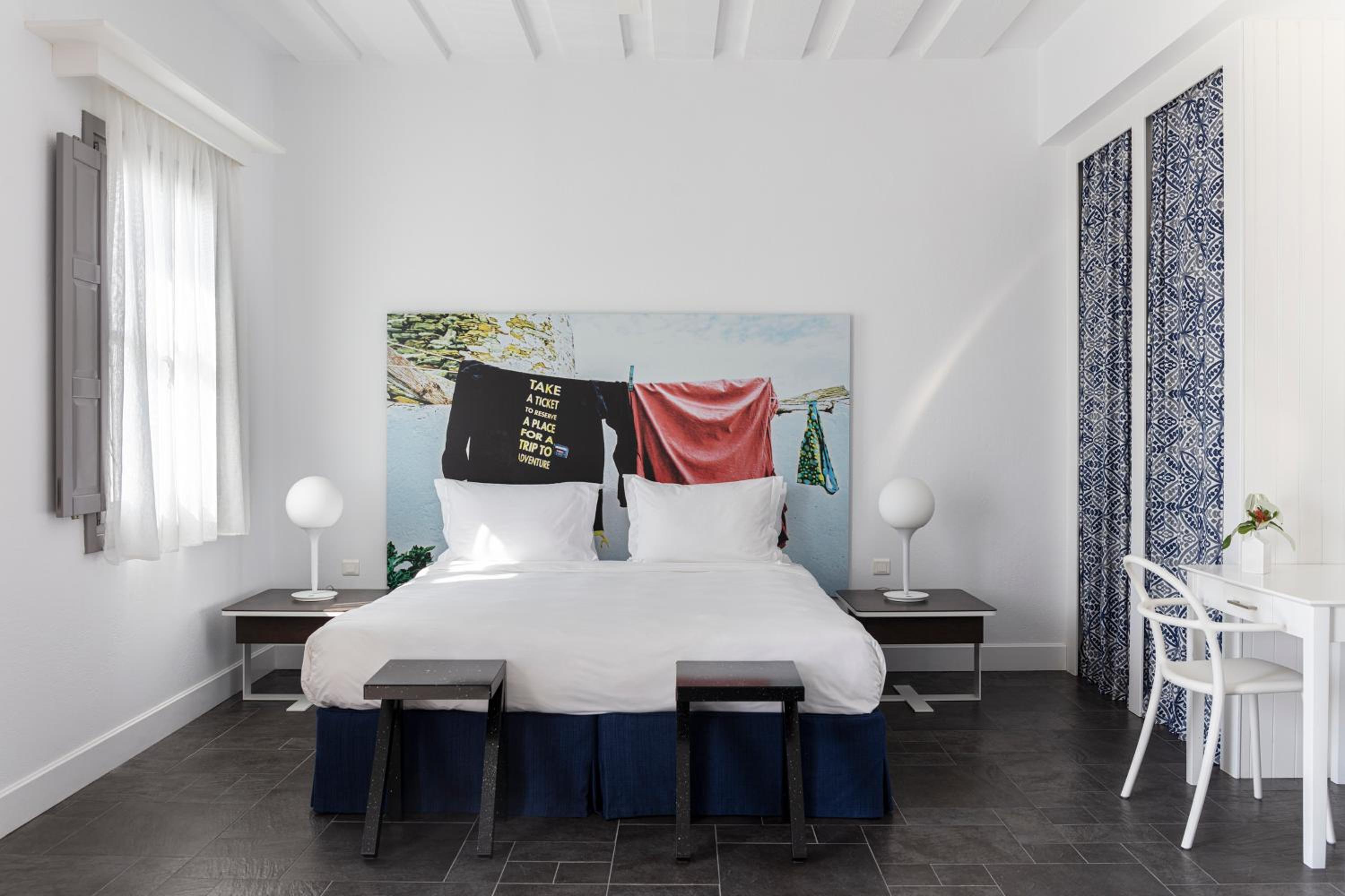 Elegant Sea View Room