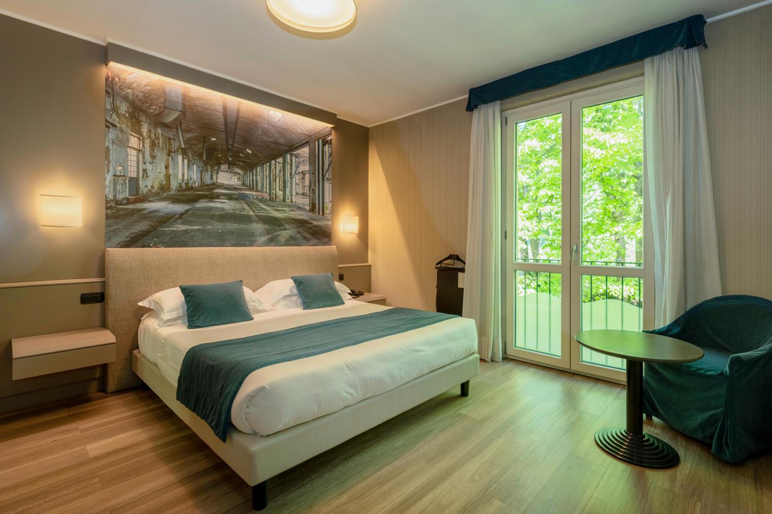 Double Room - Photo 8