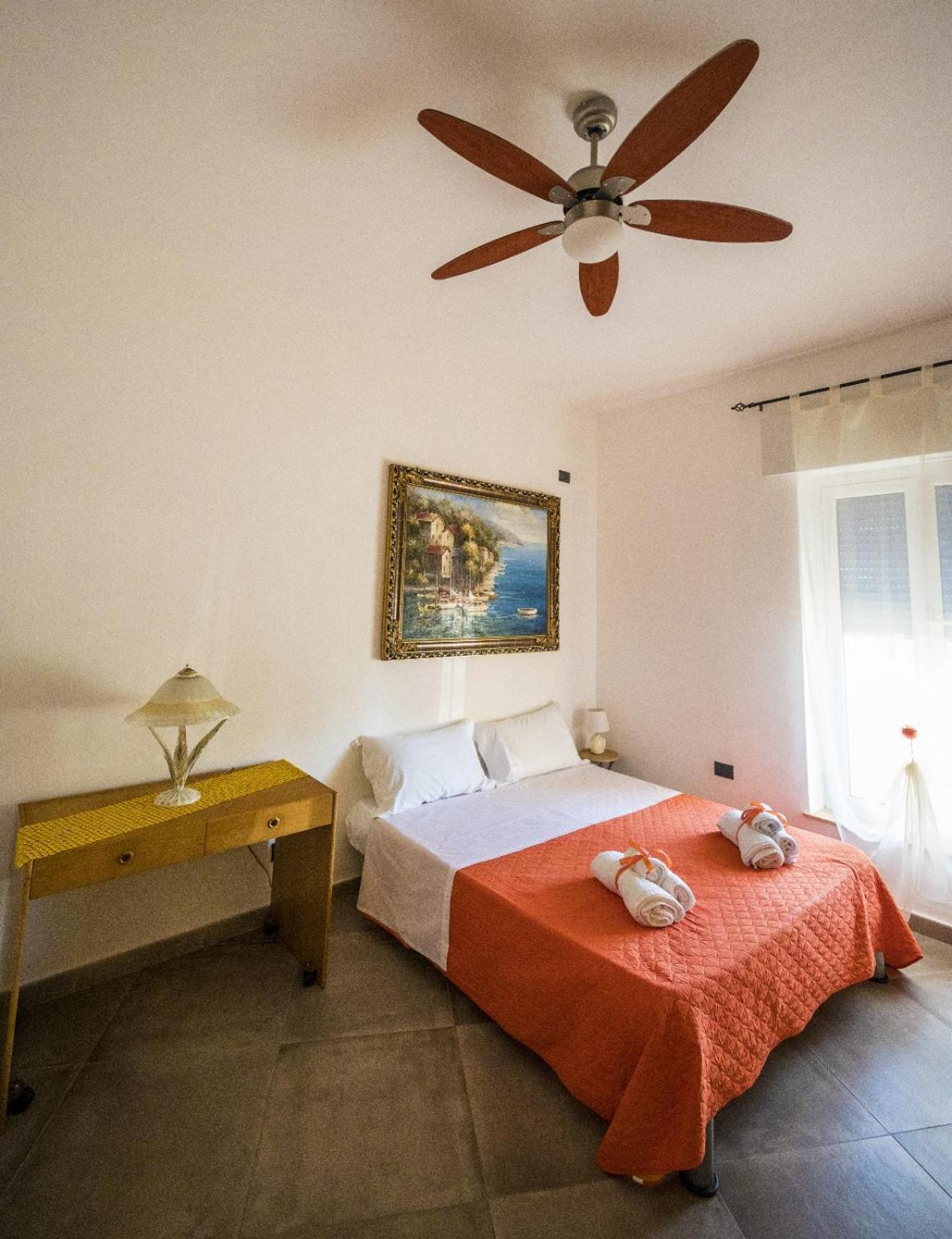 Two-Bedroom Apartment - Photo 20