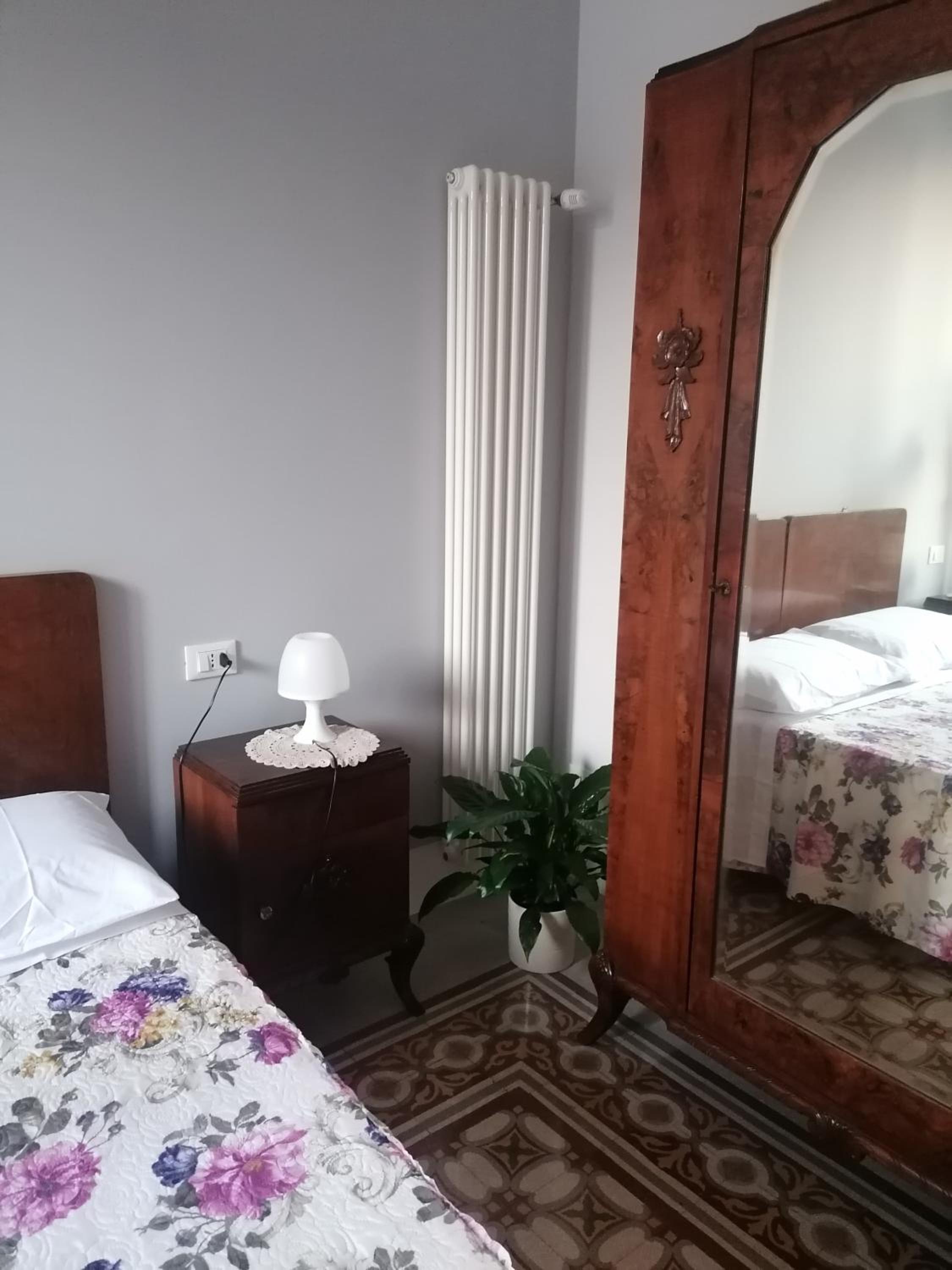 Double Room with Private External Bathroom