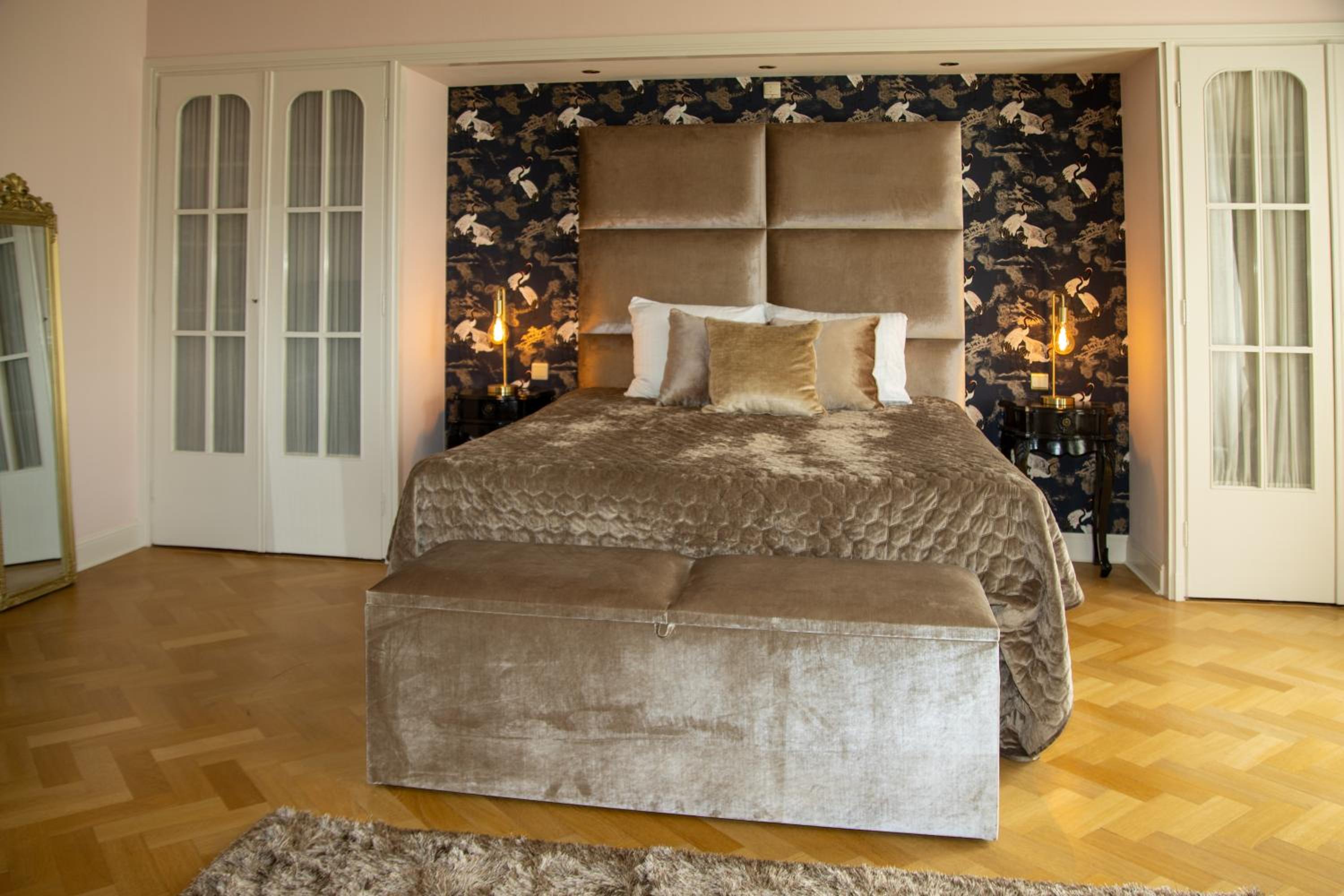 Deluxe Double Room with Balcony photo 2