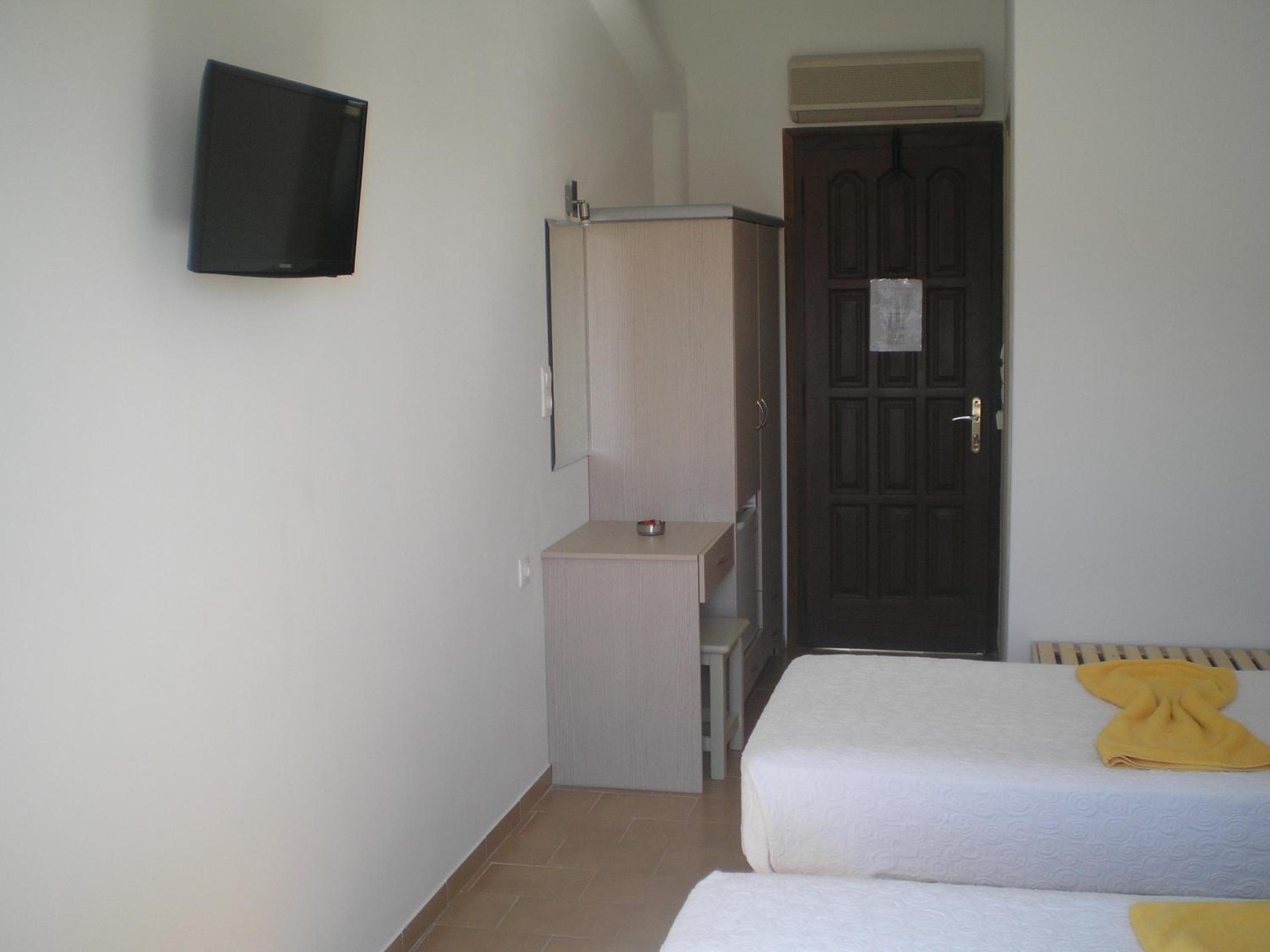 Twin Room with Sea View photo 2