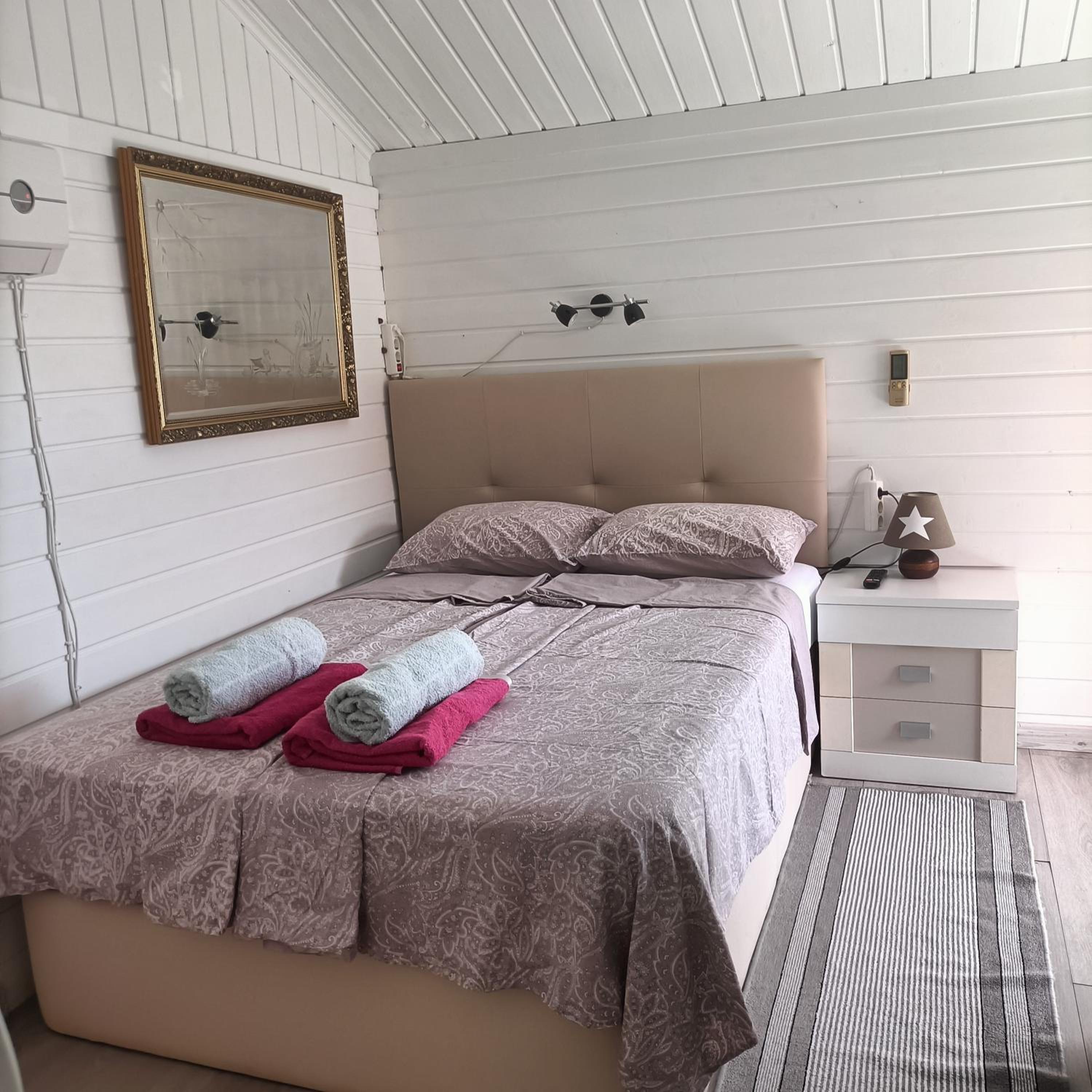 One-Bedroom Chalet - Photo 17