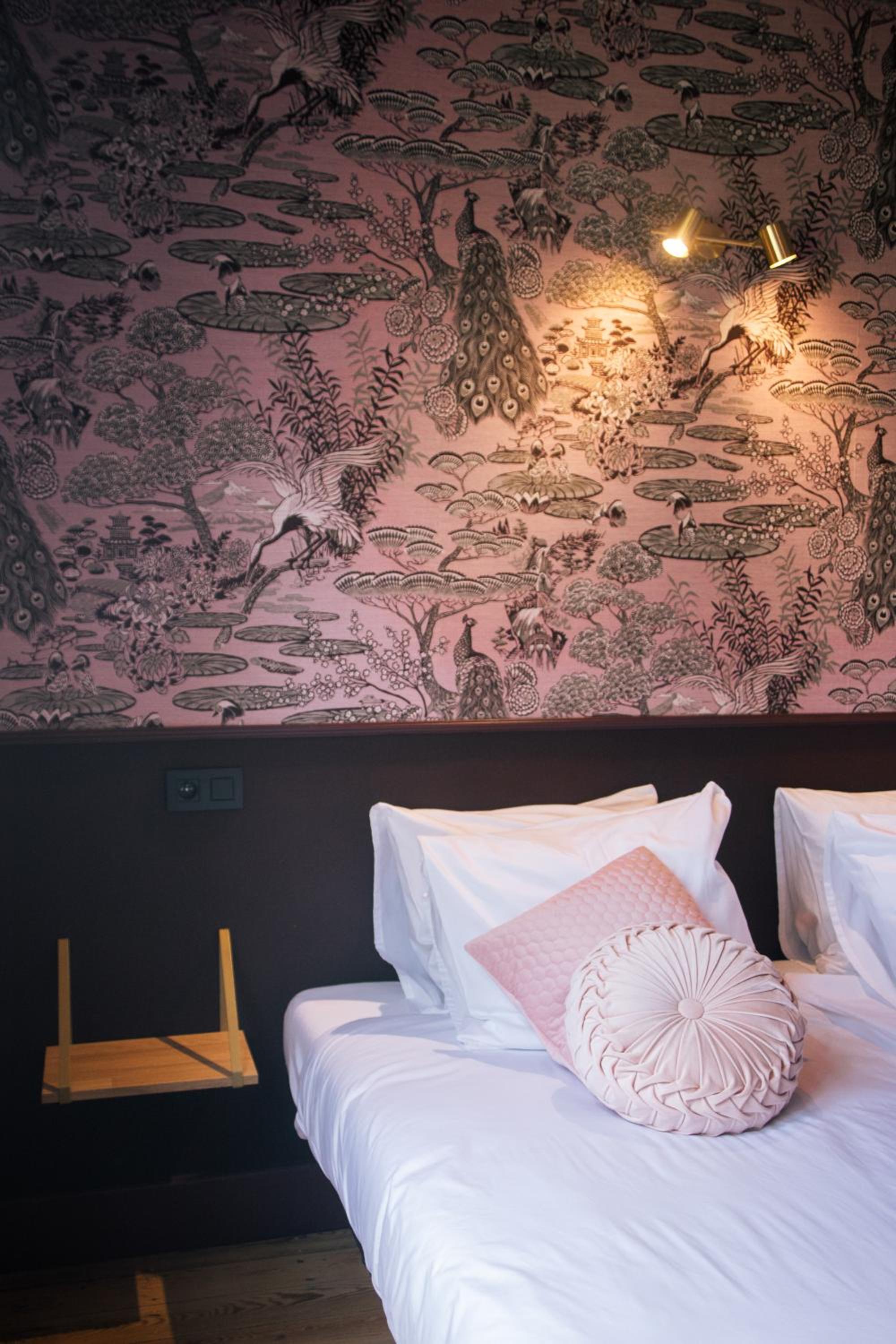 Standard Twin Room with Garden View photo 3