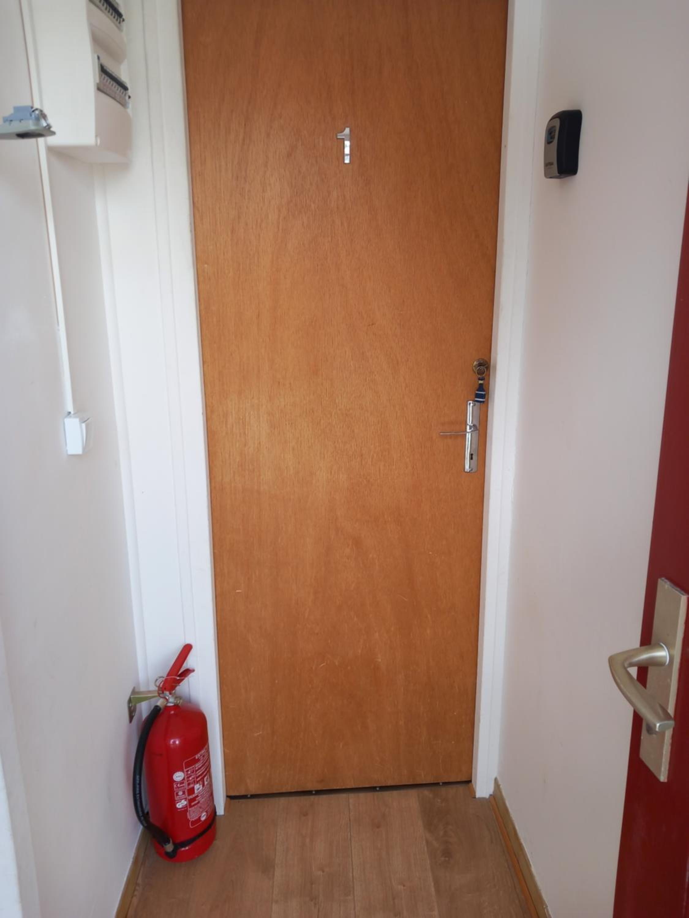 One-Bedroom Apartment - Photo 27