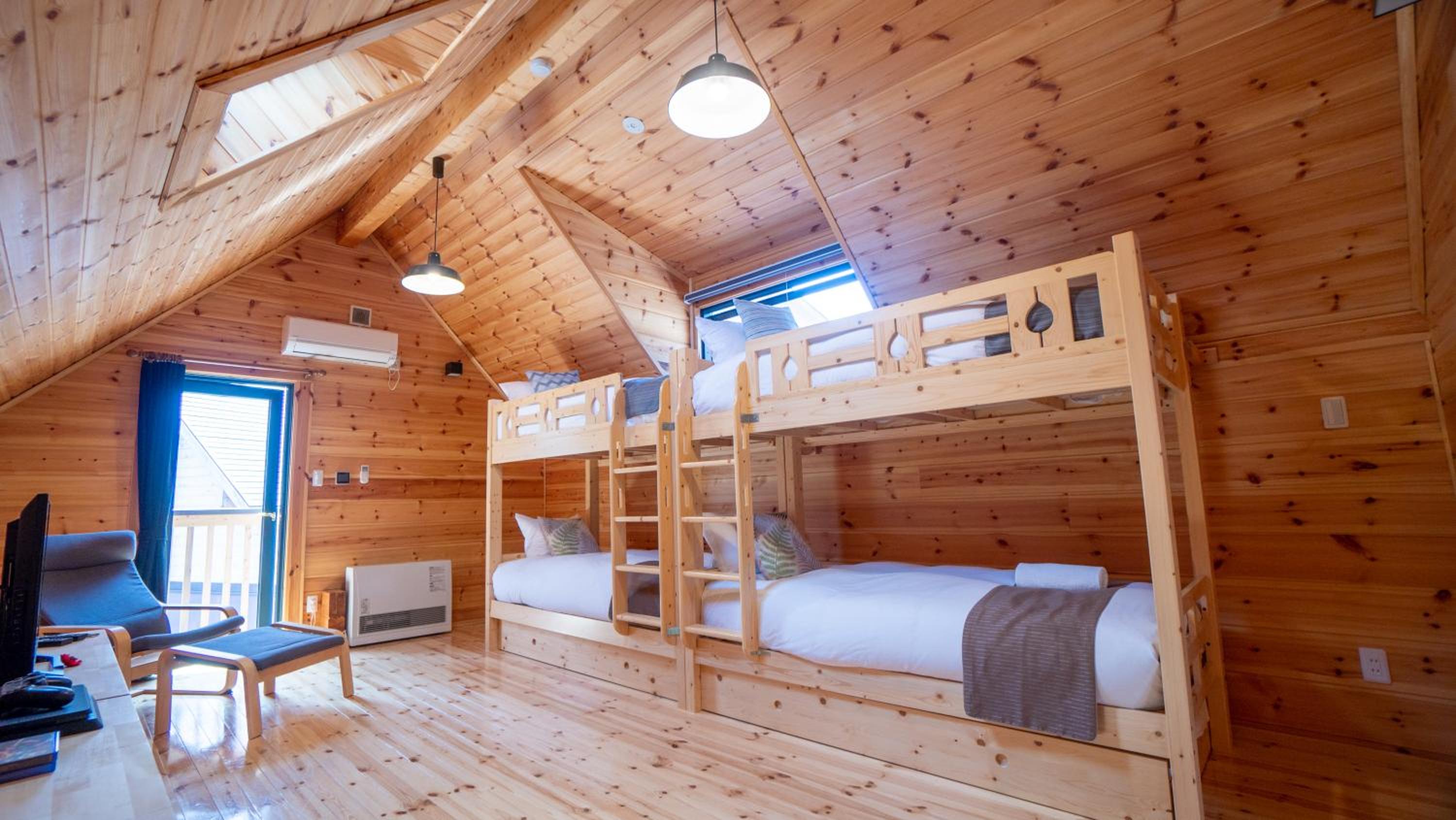 Three-Bedroom Chalet - Photo 25