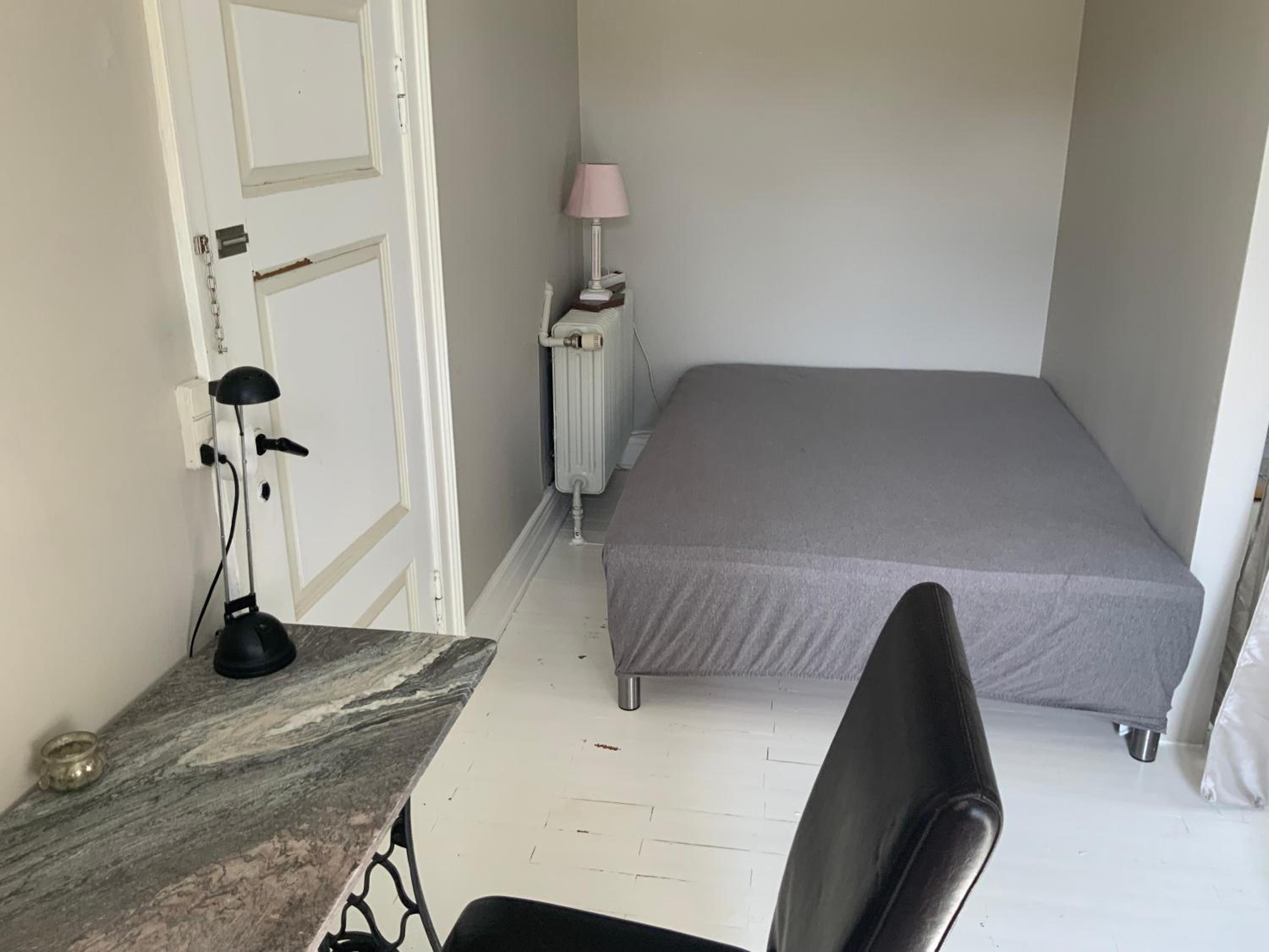 Large Double Room photo 3