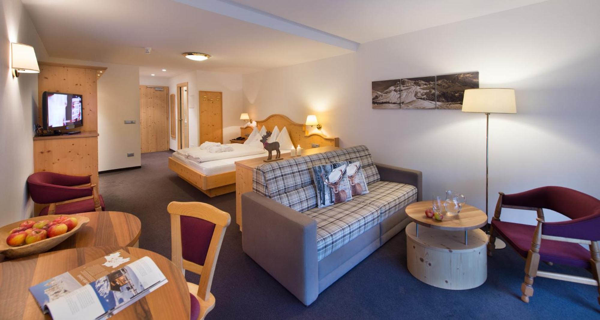 Comfort Double or Twin Room with Balcony - Photo 2