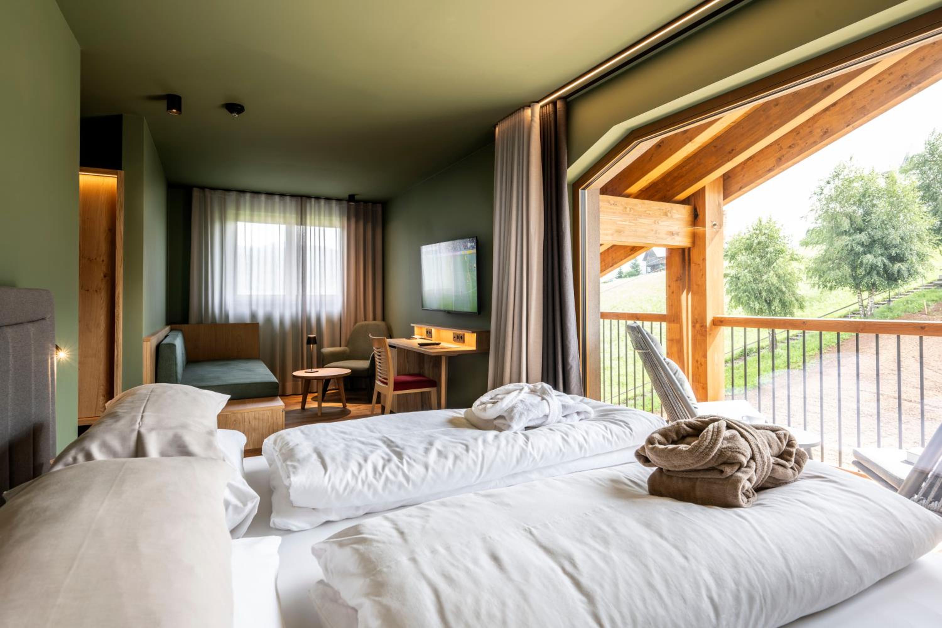 Double Room with Panorama View - Photo 1