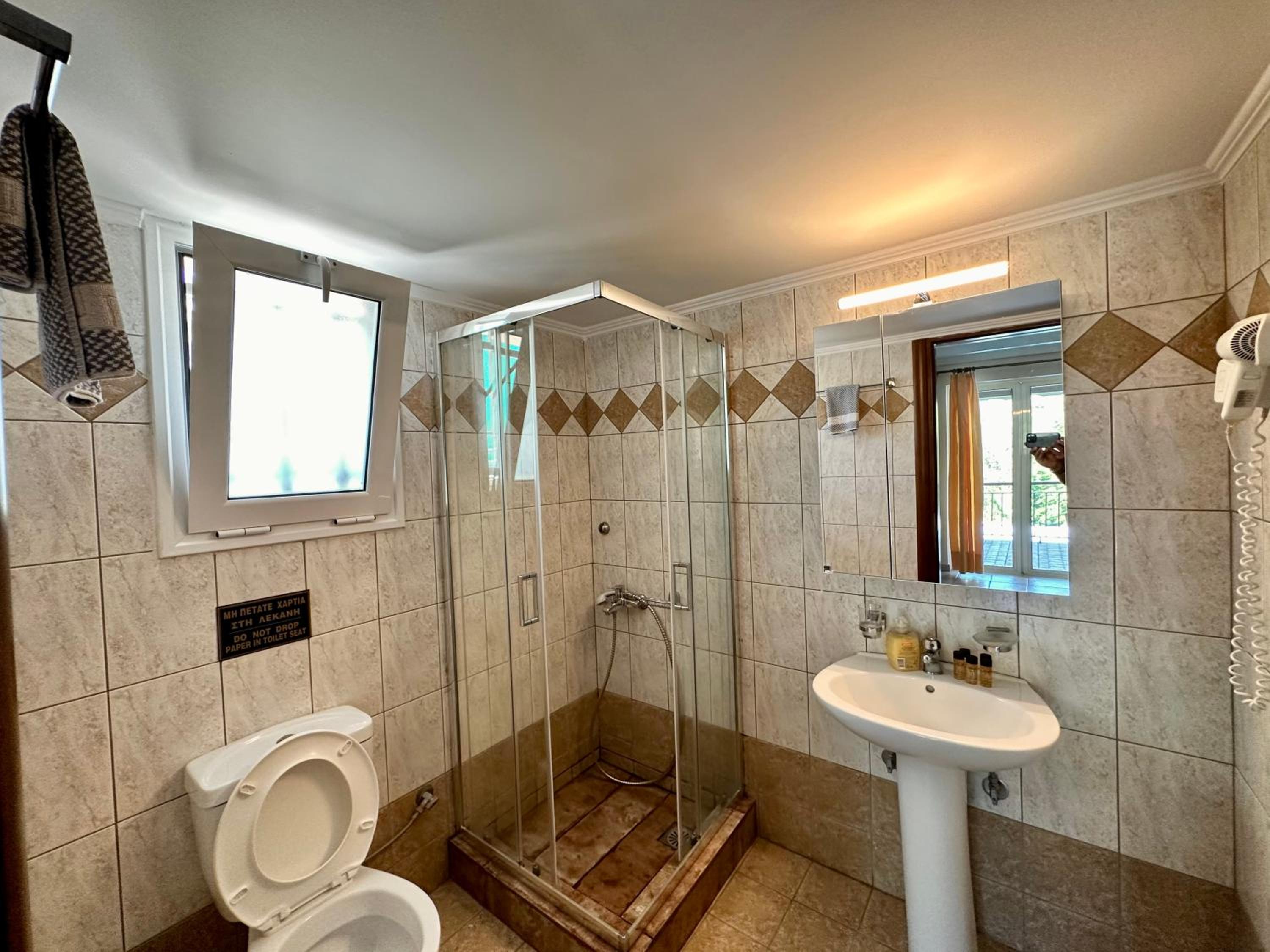 Villa with Private Pool - Photo 20