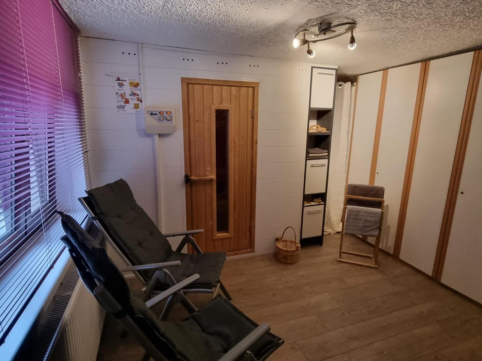 One-Bedroom Apartment photo 3