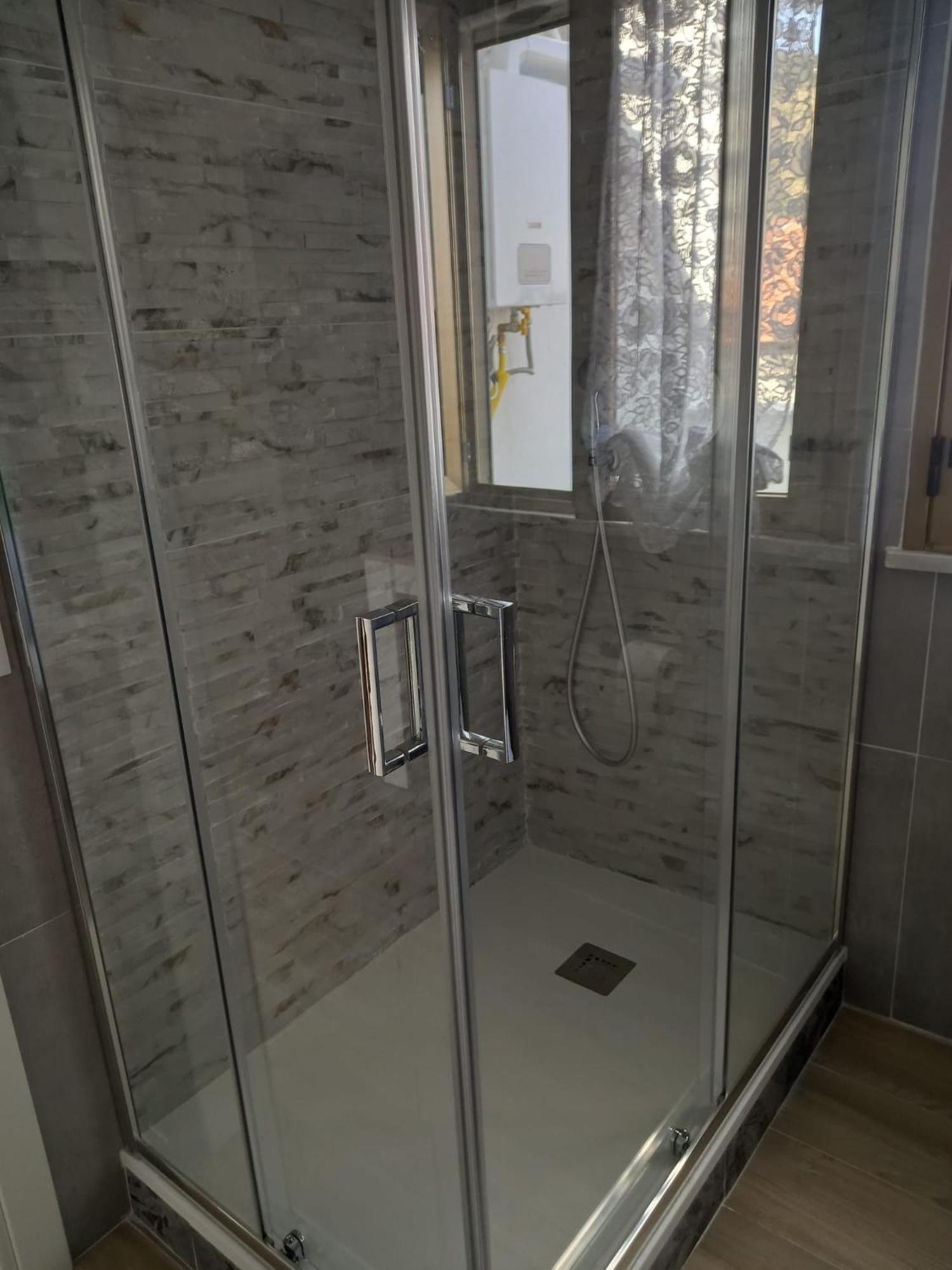 Apartment with Sea View - Photo 37