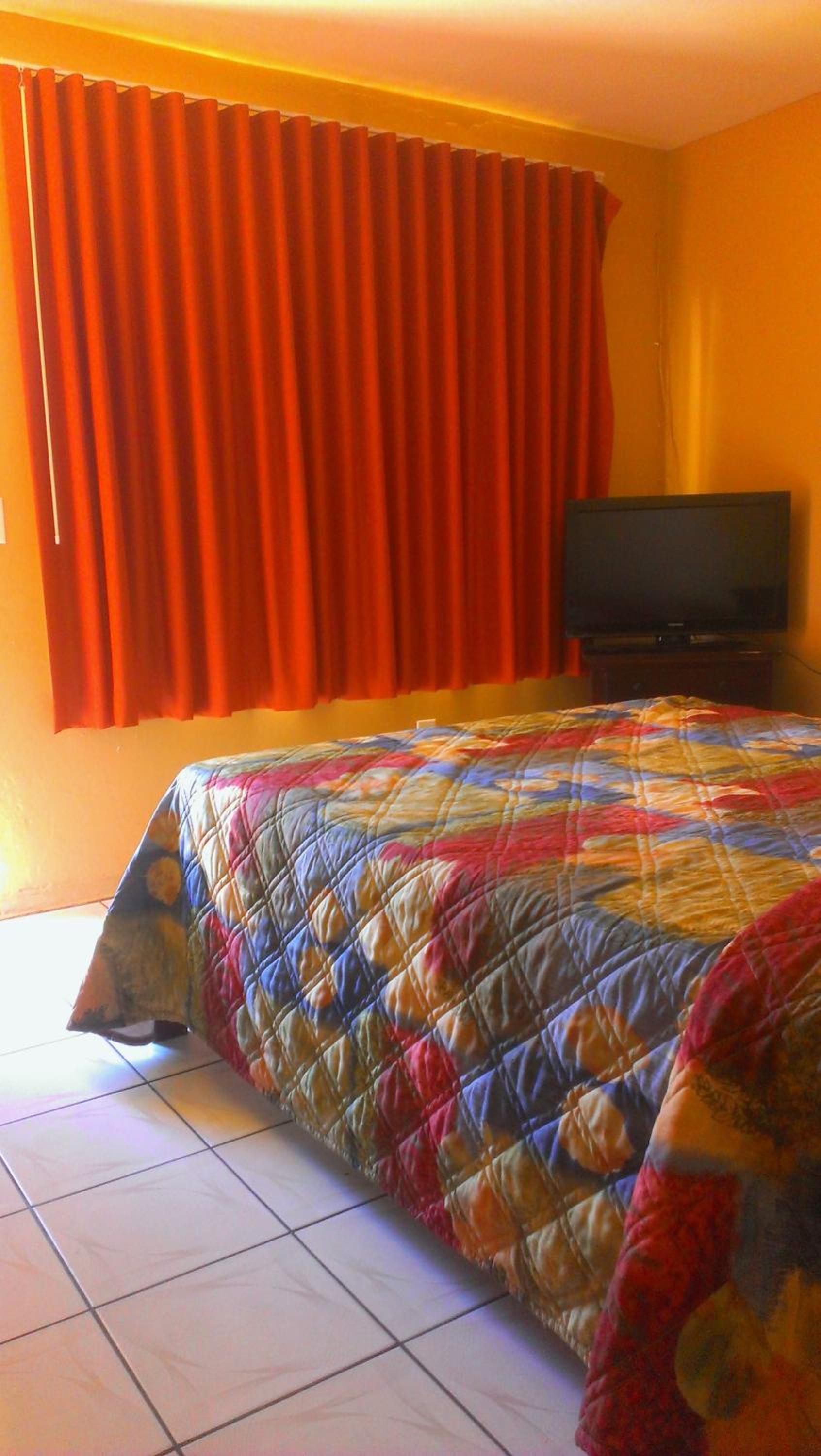 Double Room with Two Double Beds - Non-Smoking photo 1