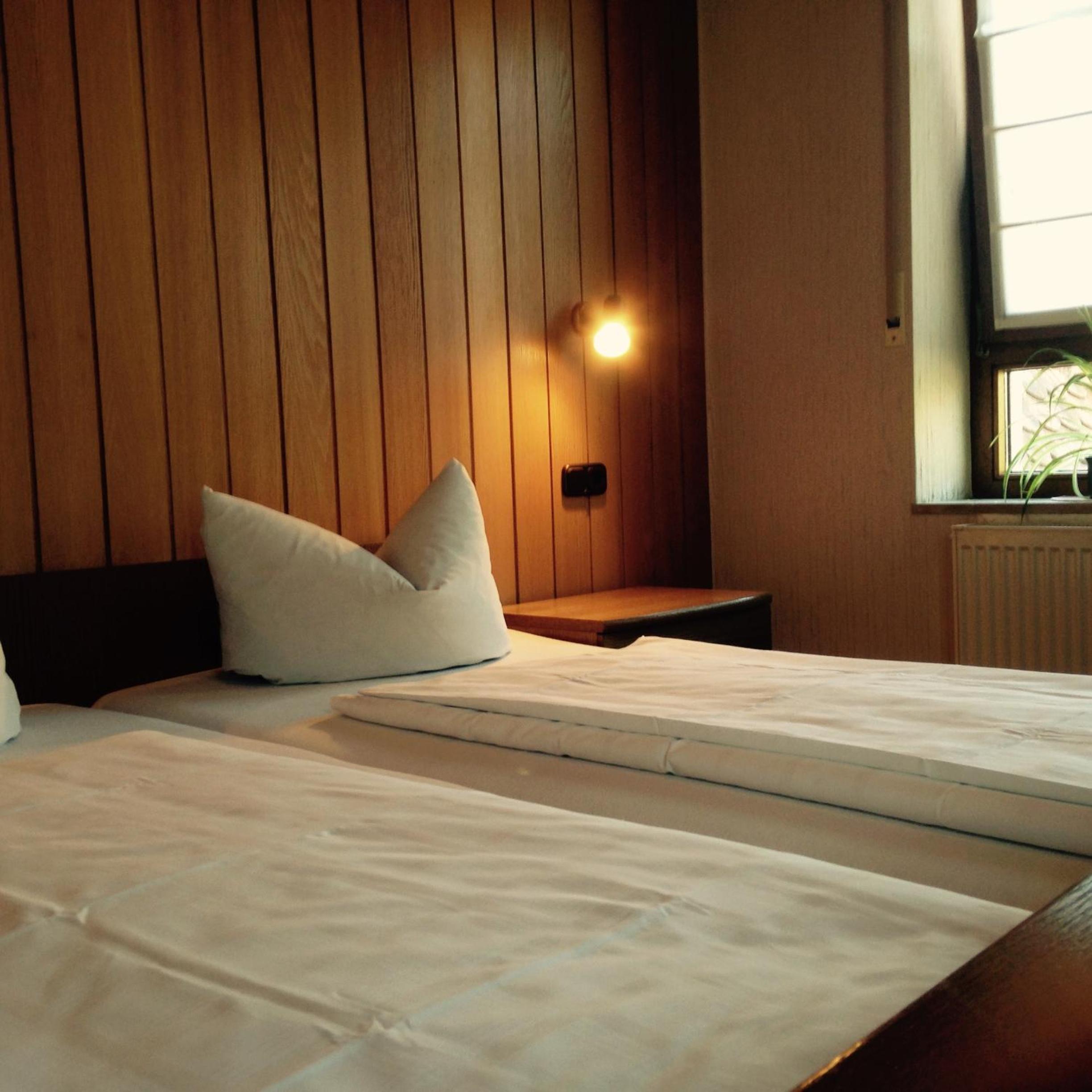 Double Room with Shared Bathroom photo 2