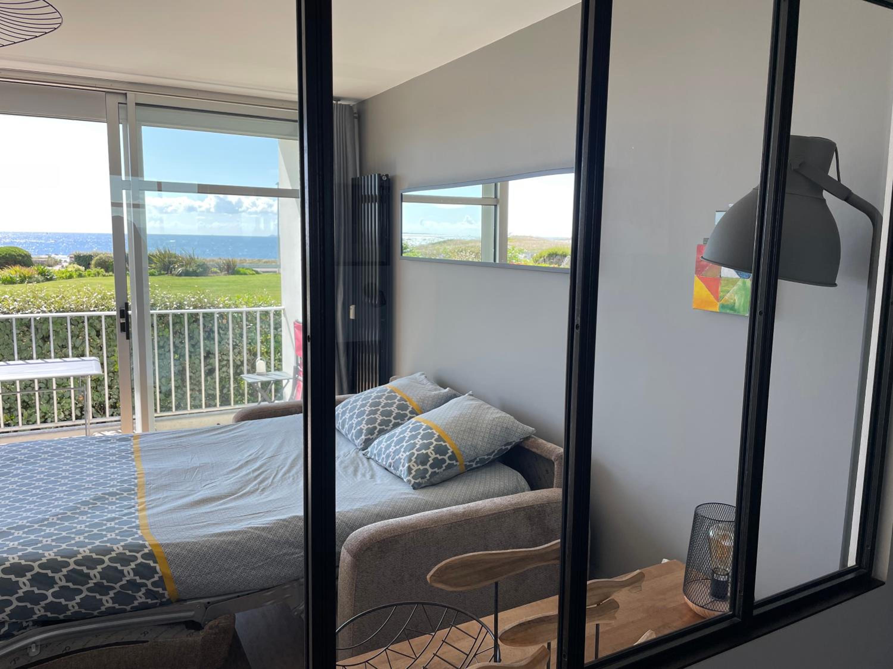 Apartment with Sea View photo 1