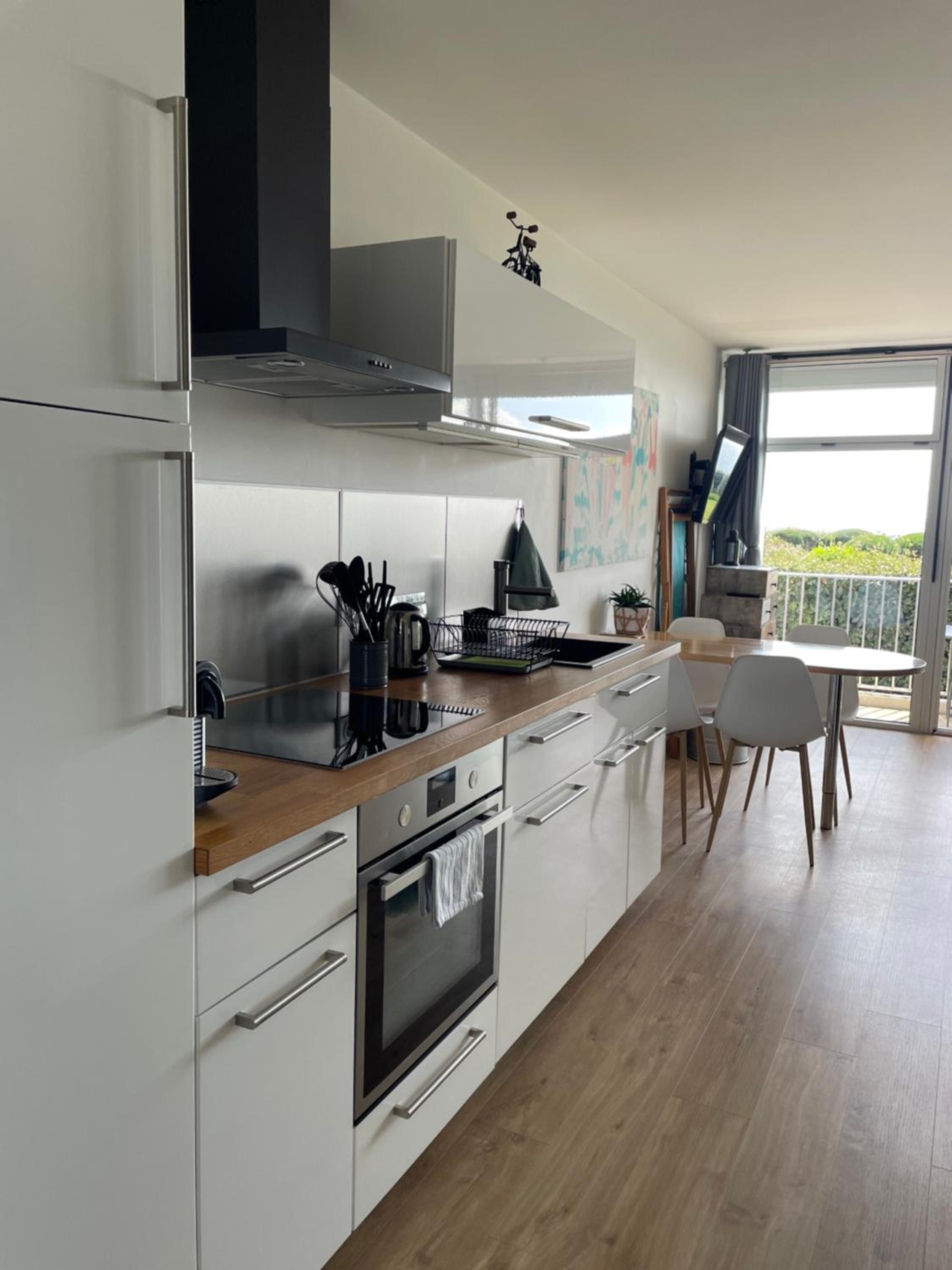 Apartment with Sea View photo 2