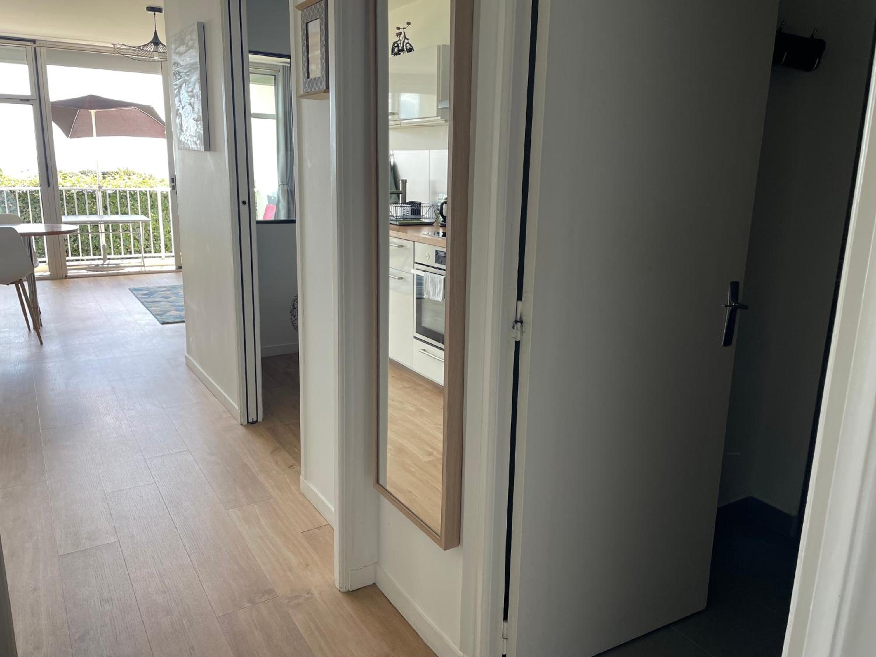 Apartment with Sea View photo 3