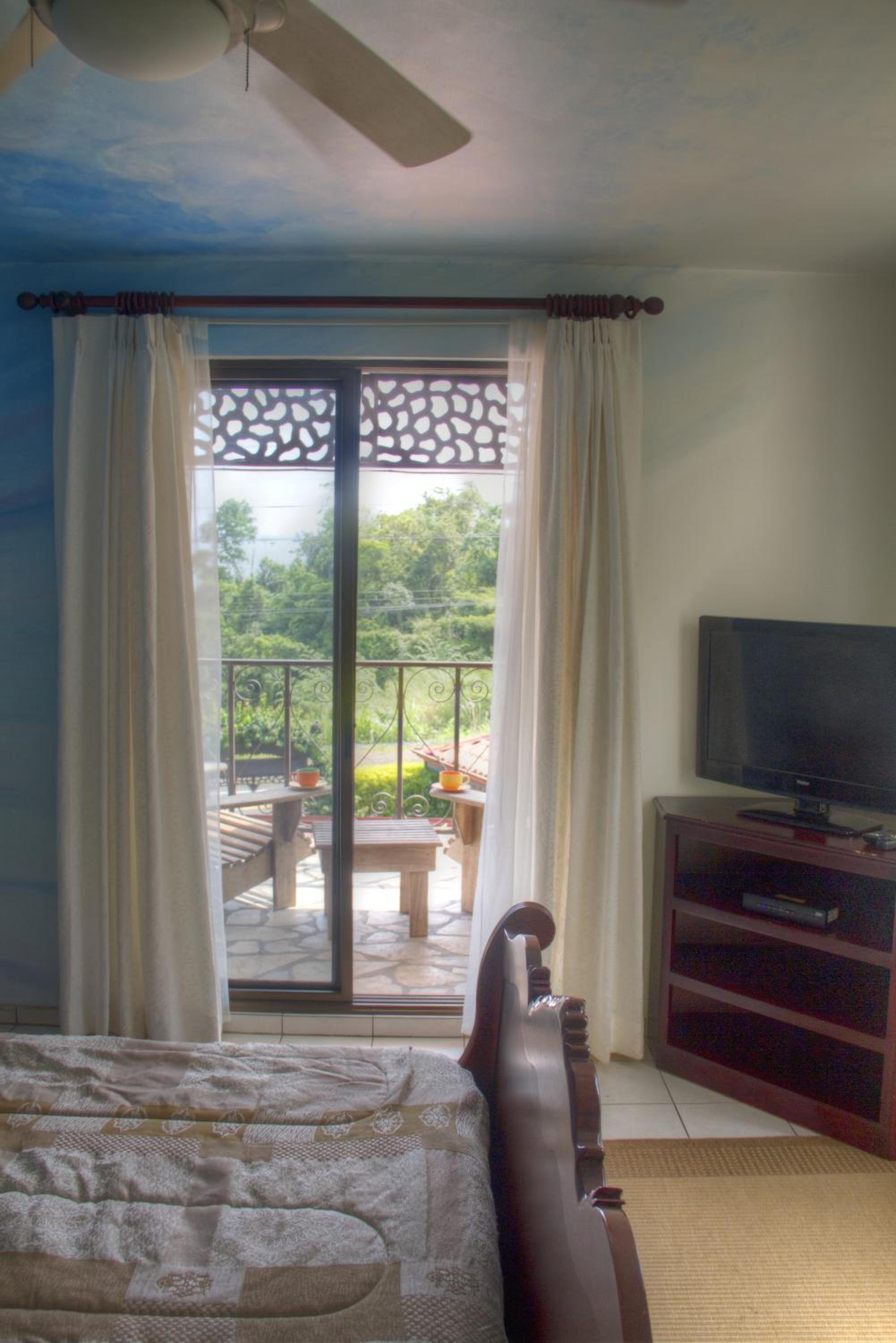 Double Room with Lake View photo 2