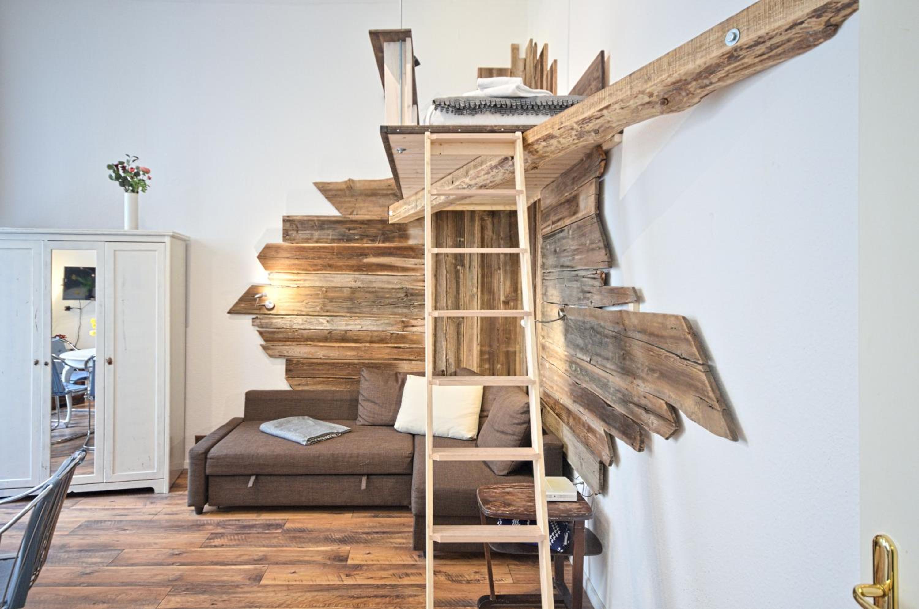 Apartment photo 1