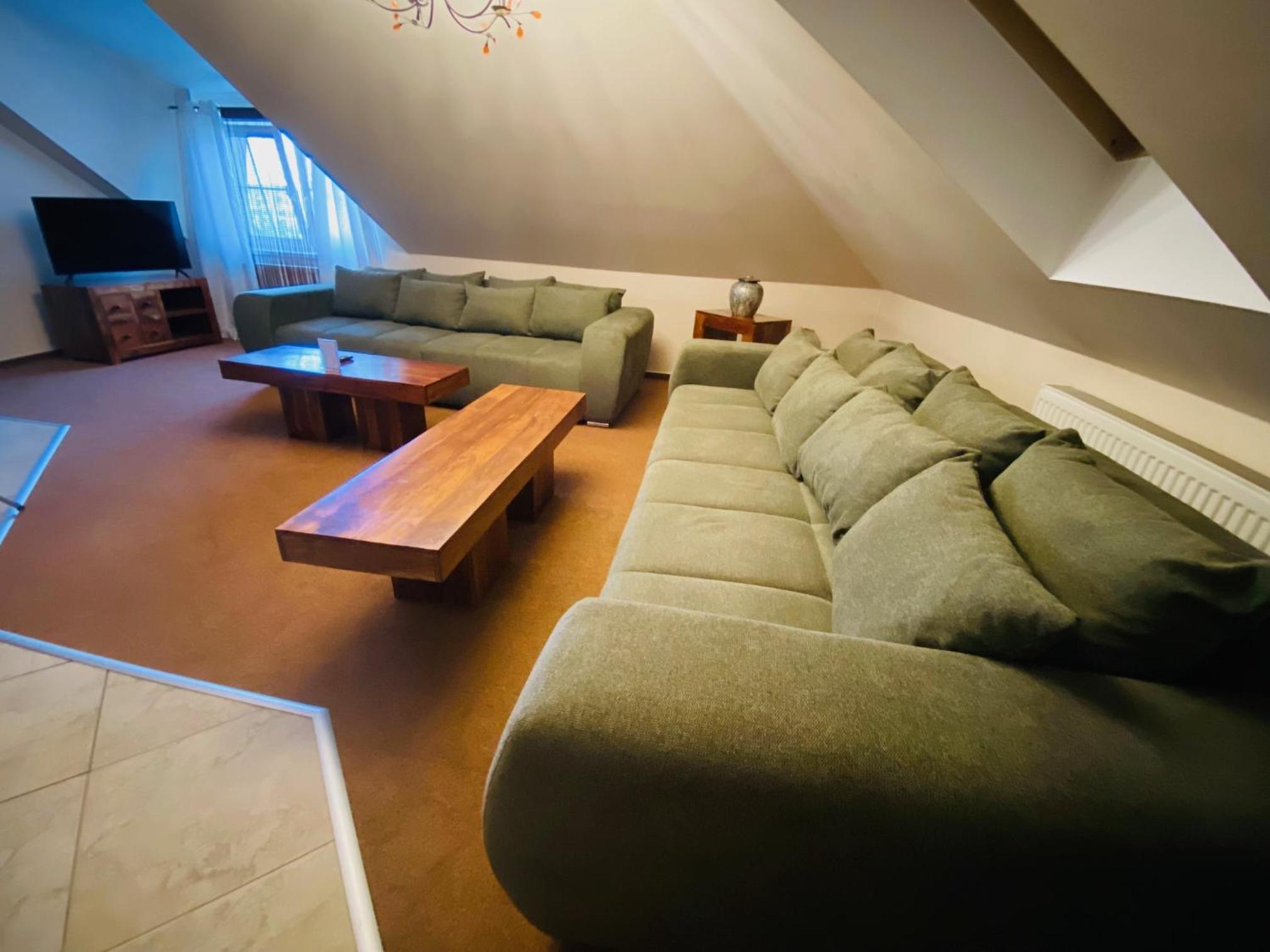 Apartment - Photo 2